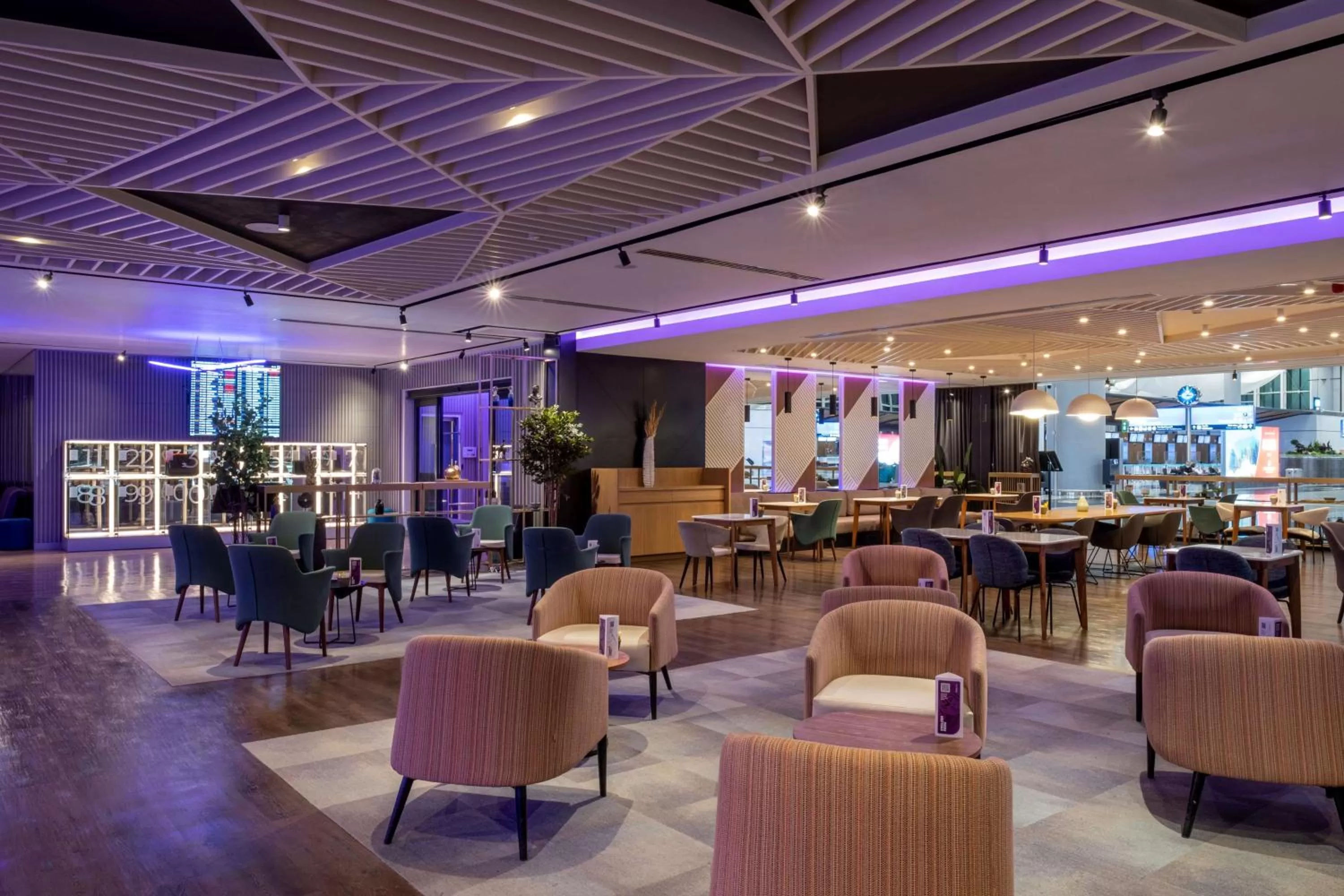 Restaurant/places to eat in YOTEL Istanbul Airport, City Entrance