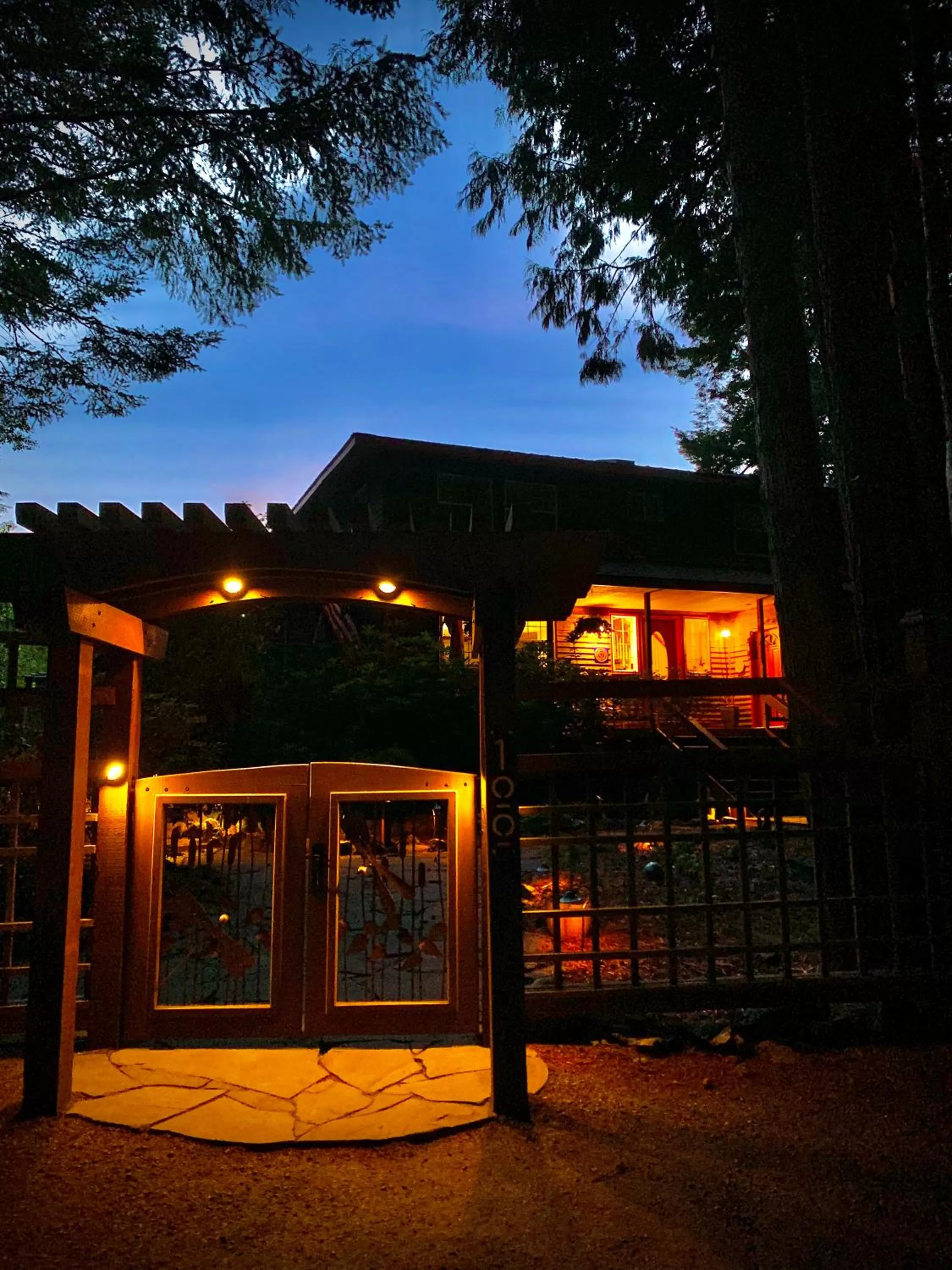 Property building in Otter's Pond Bed and Breakfast