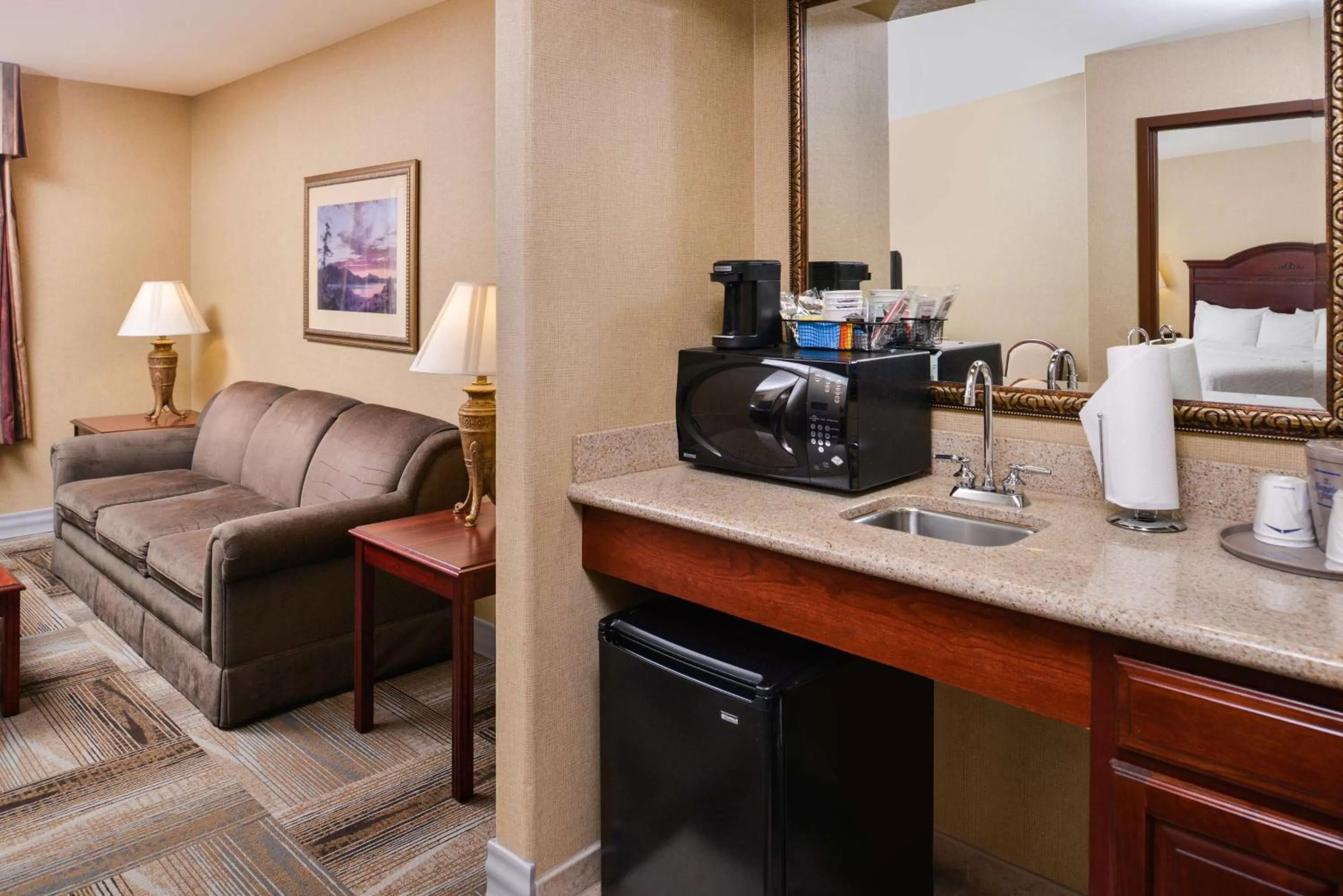 King Suite with Whirlpool - Non-Smoking in Hampton Inn & Suites Boise-Meridian