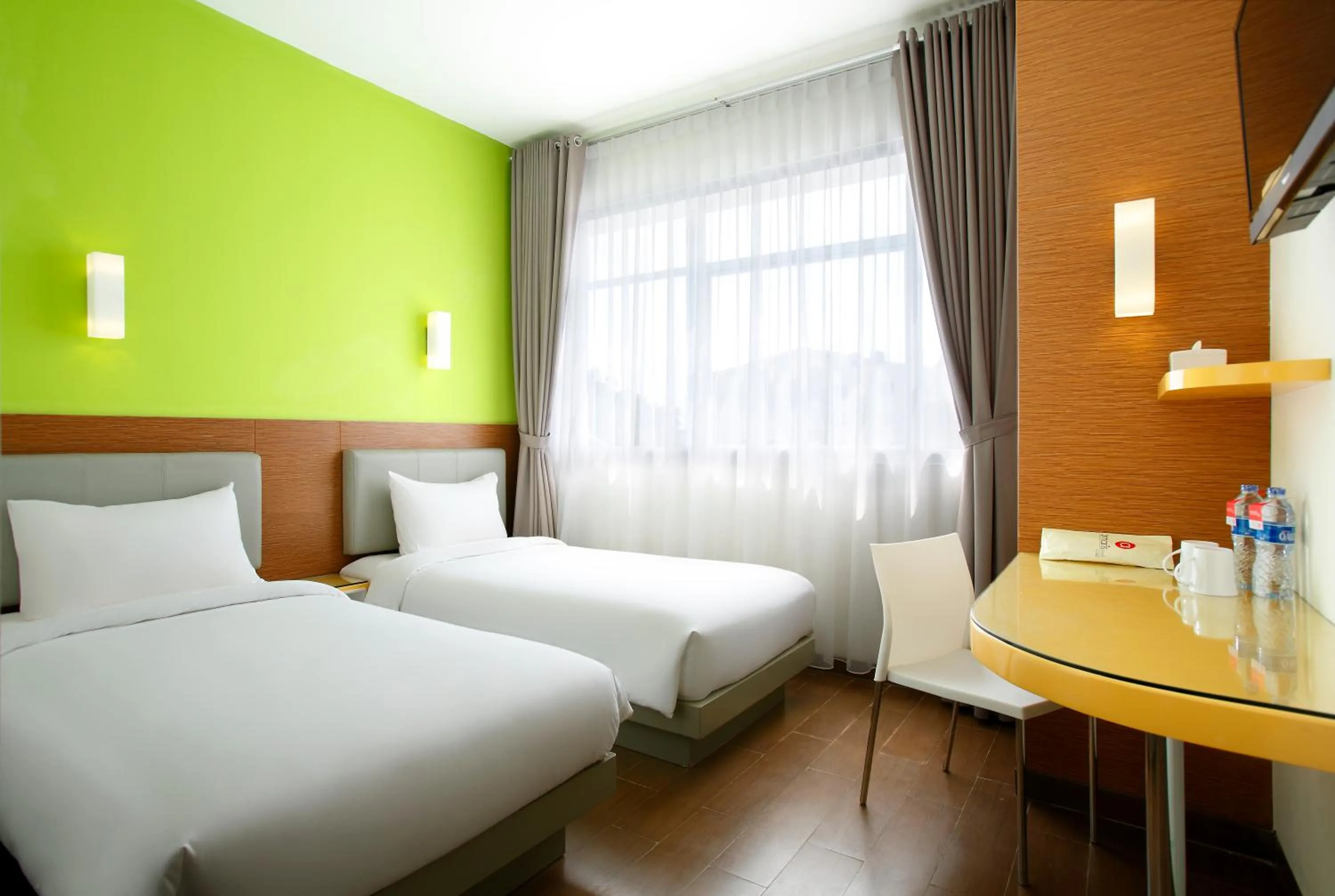 Bedroom, Bed in Amaris Hotel Tebet