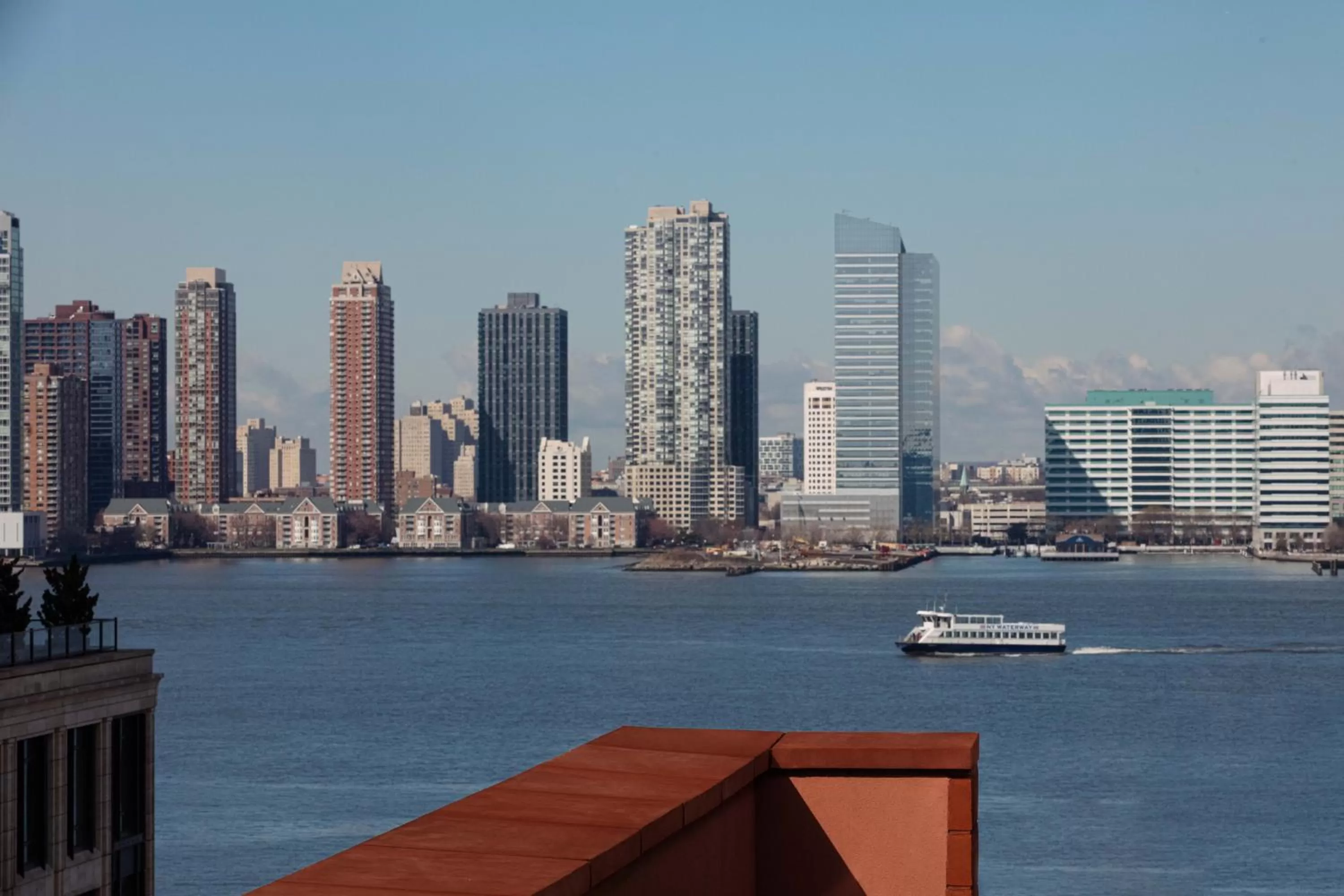 Neighbourhood in Fouquet's New York