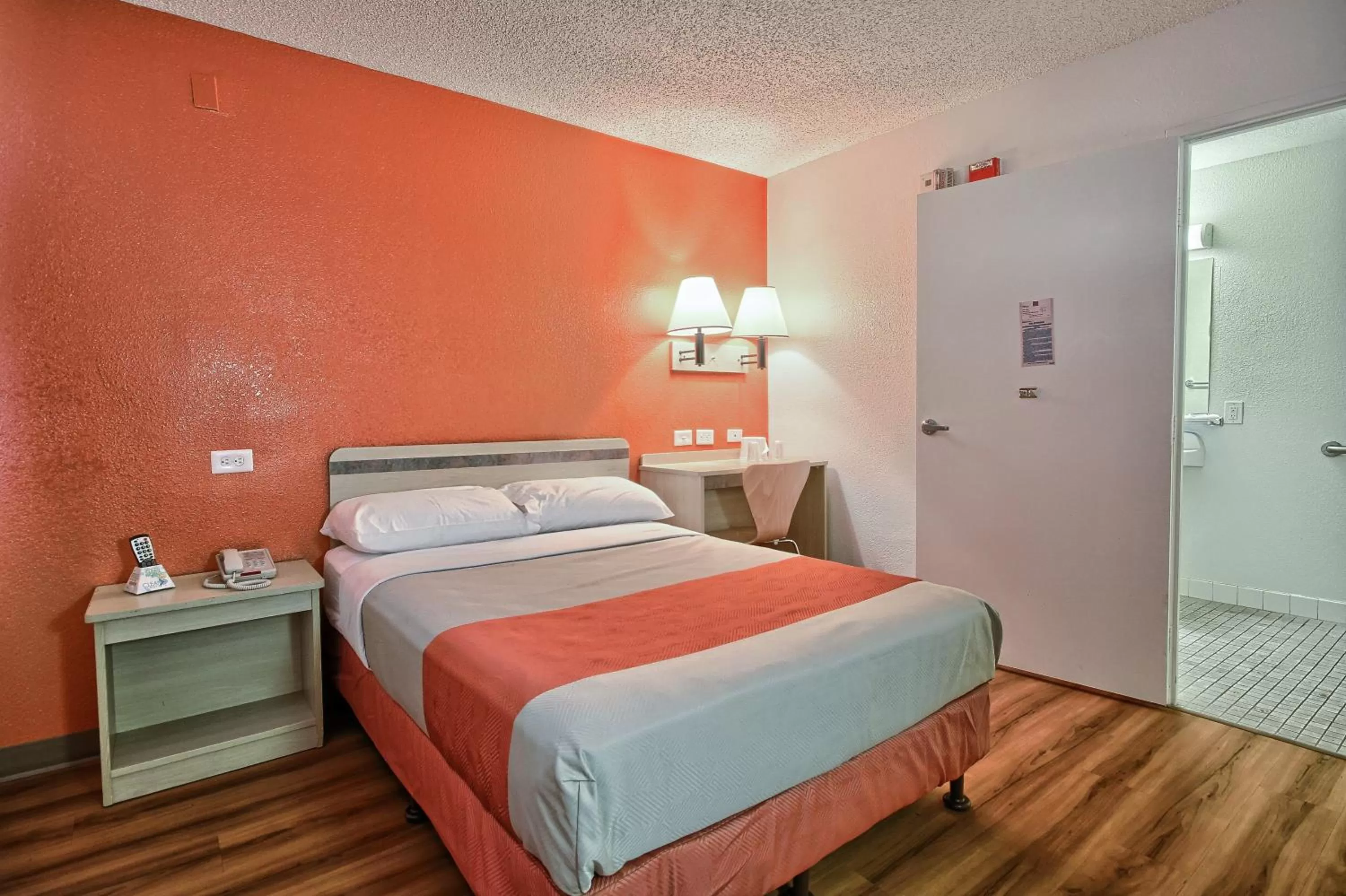 Bedroom in Motel 6-Fresno, CA - Blackstone South