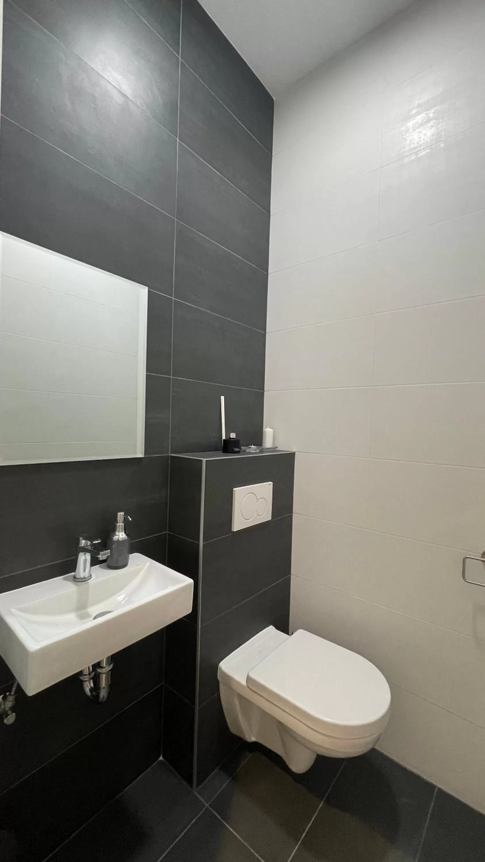 Toilet, Bathroom in Armine's B&B