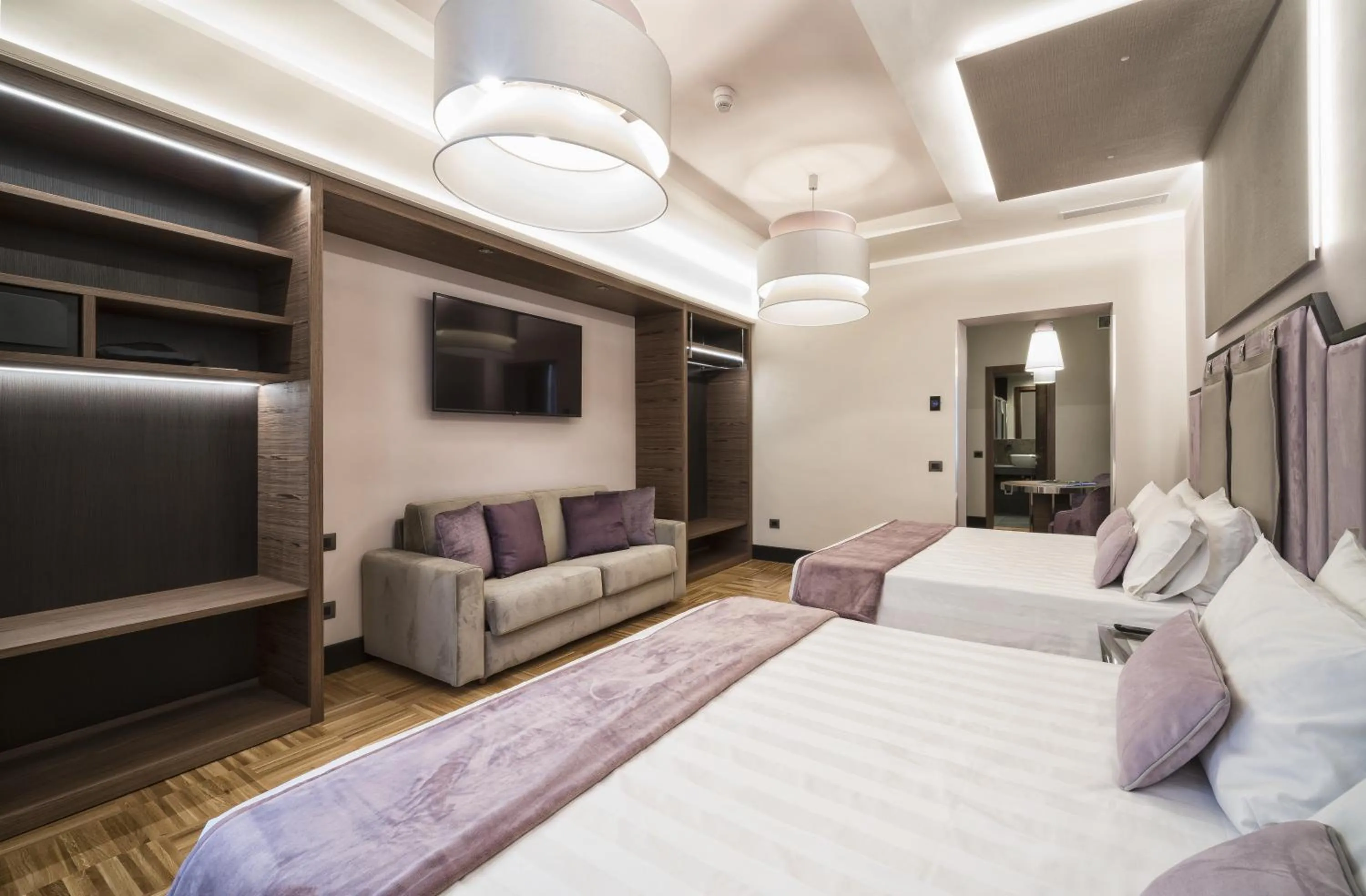 Photo of the whole room, Bed in Solo Experience Hotel