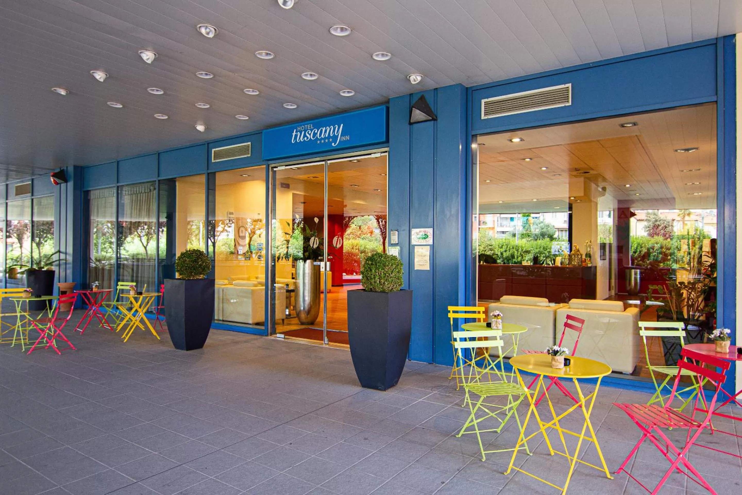 Facade/entrance in Tuscany Inn