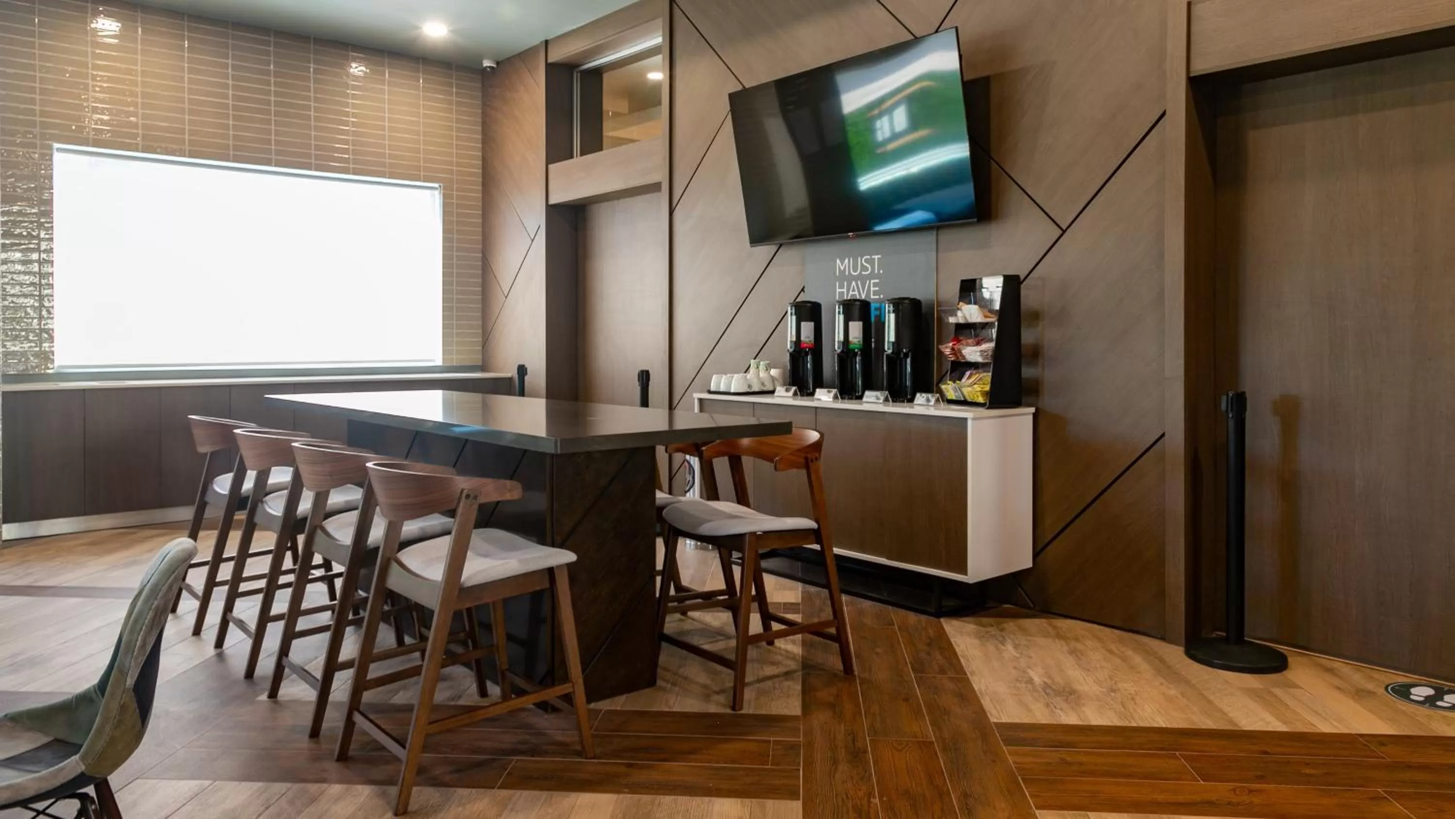 Restaurant/places to eat in Holiday Inn Express & Suites - Tijuana Otay by IHG