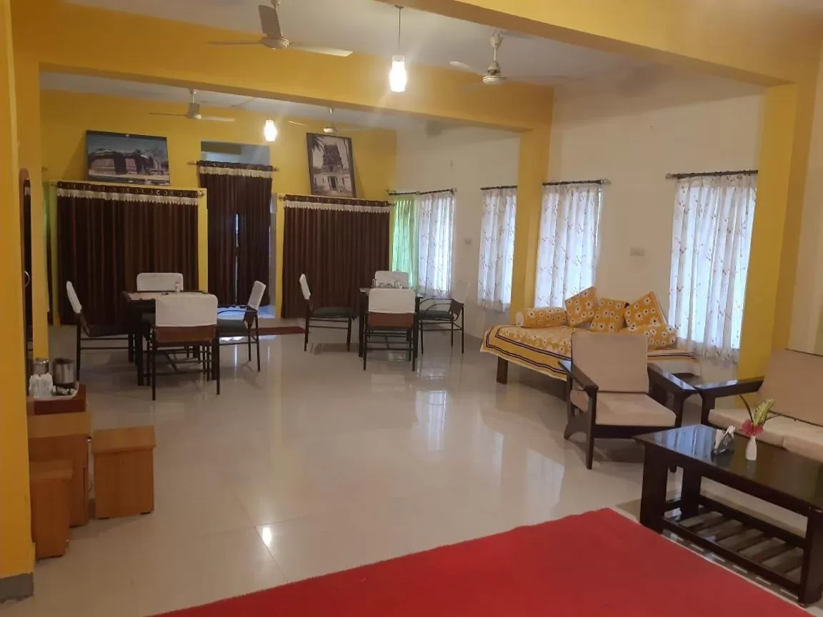 Restaurant/Places to Eat in KSTDC Hotel Mayura Velapuri Belur