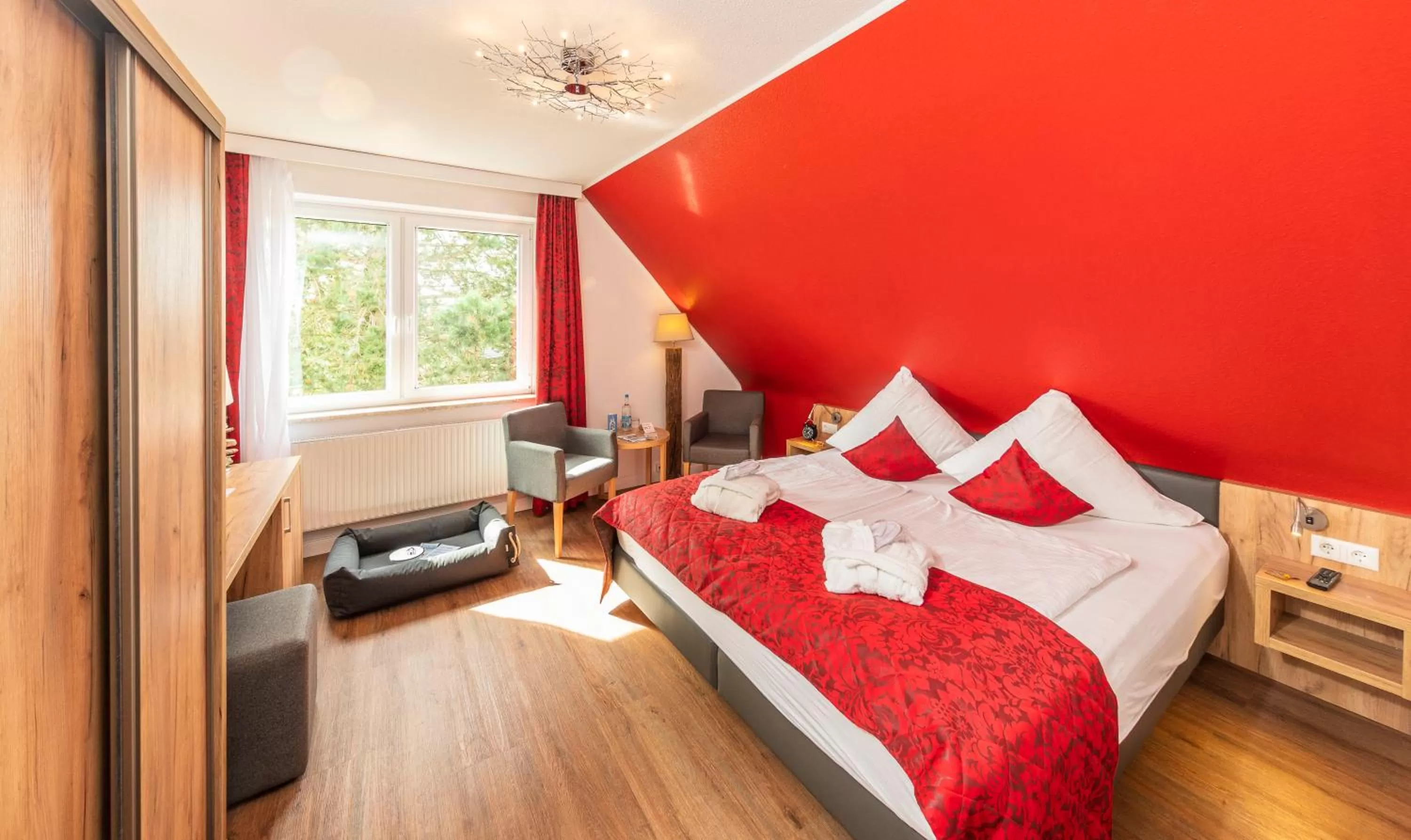 Decorative detail, Bed in Hotel Das kleine Glück - Adults Only