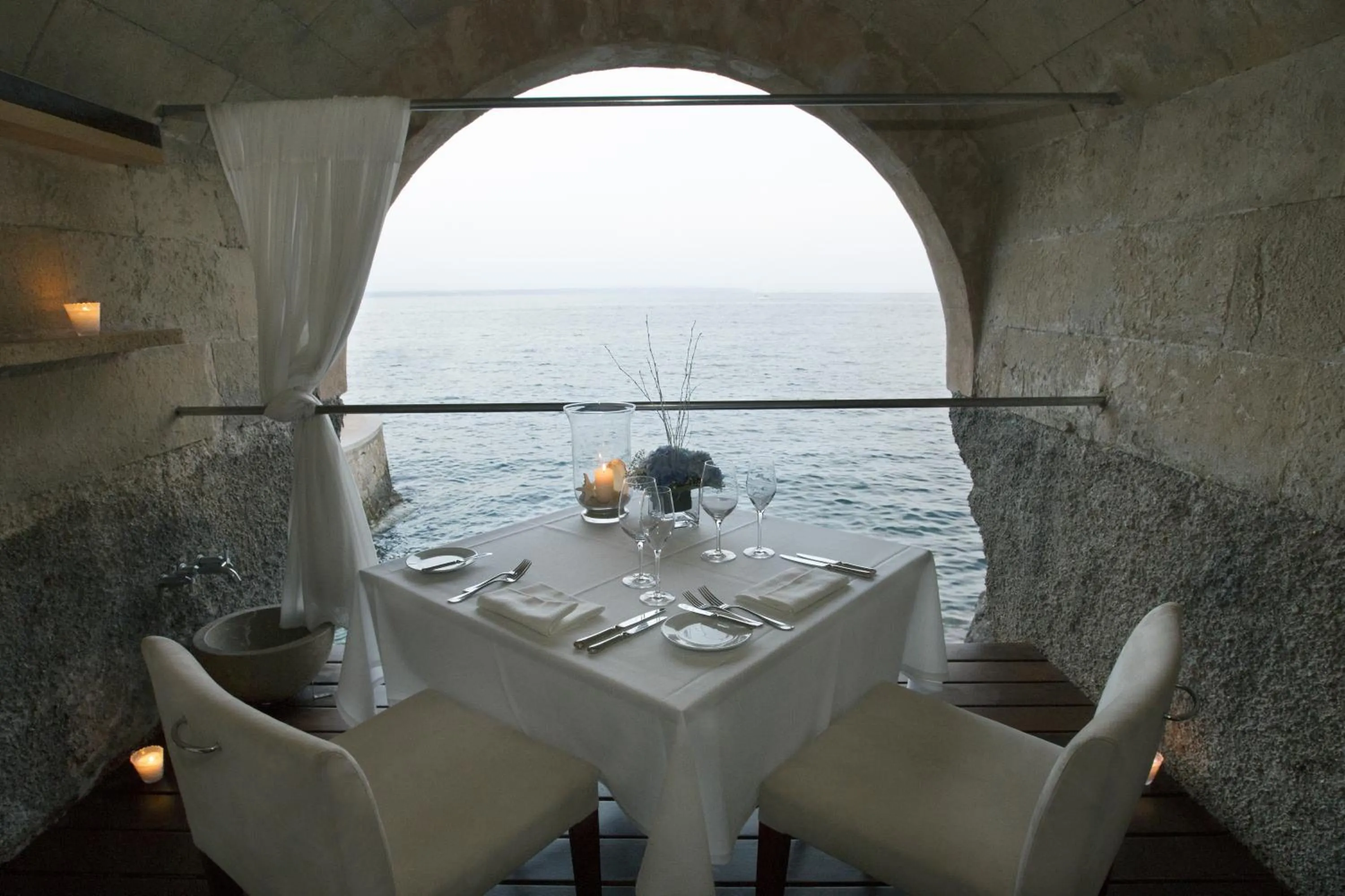 Restaurant/places to eat in Hospes Maricel y Spa, Palma de Mallorca, a Member of Design Hotels