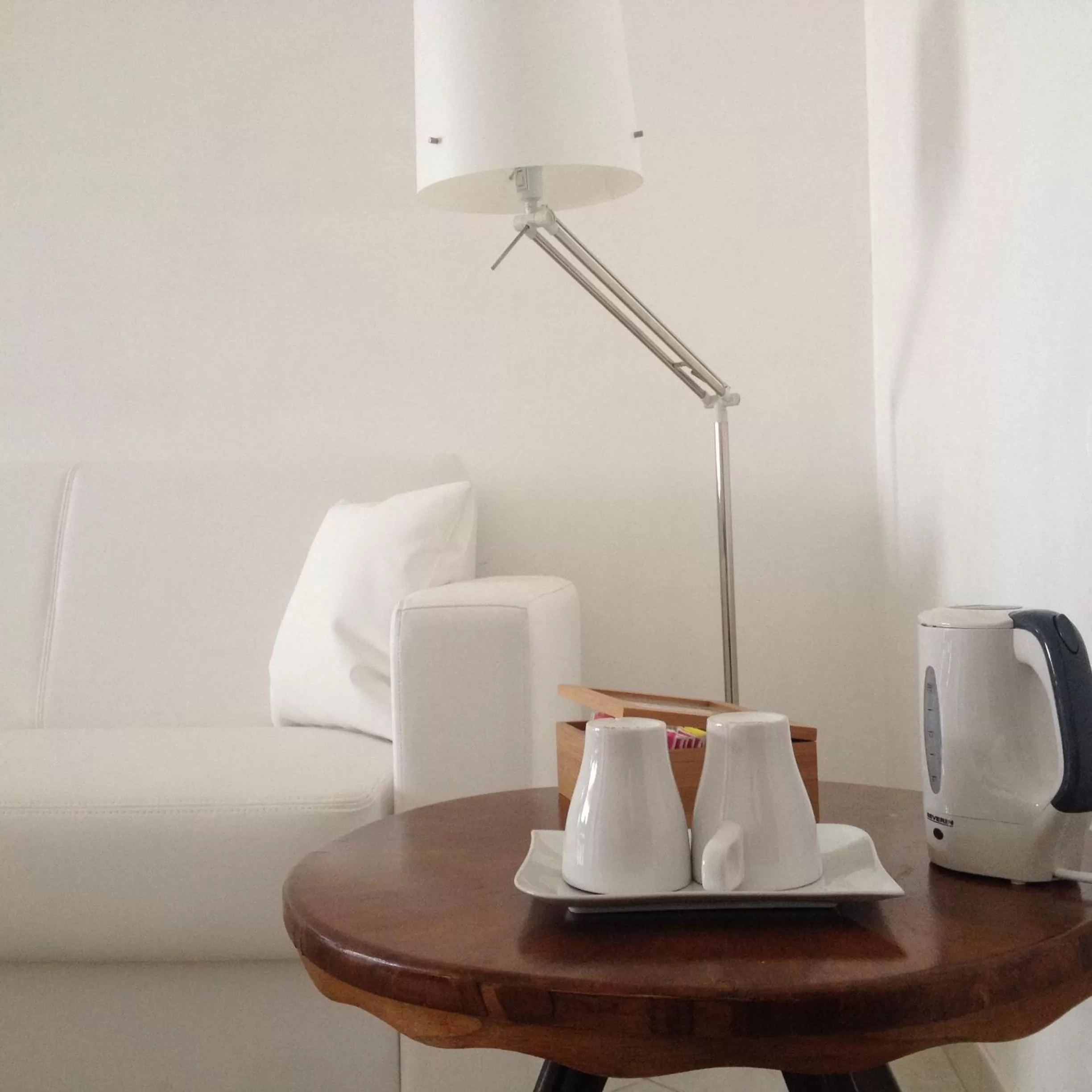 Coffee/tea facilities in B&B Via Roma suite - Ortona Rooms