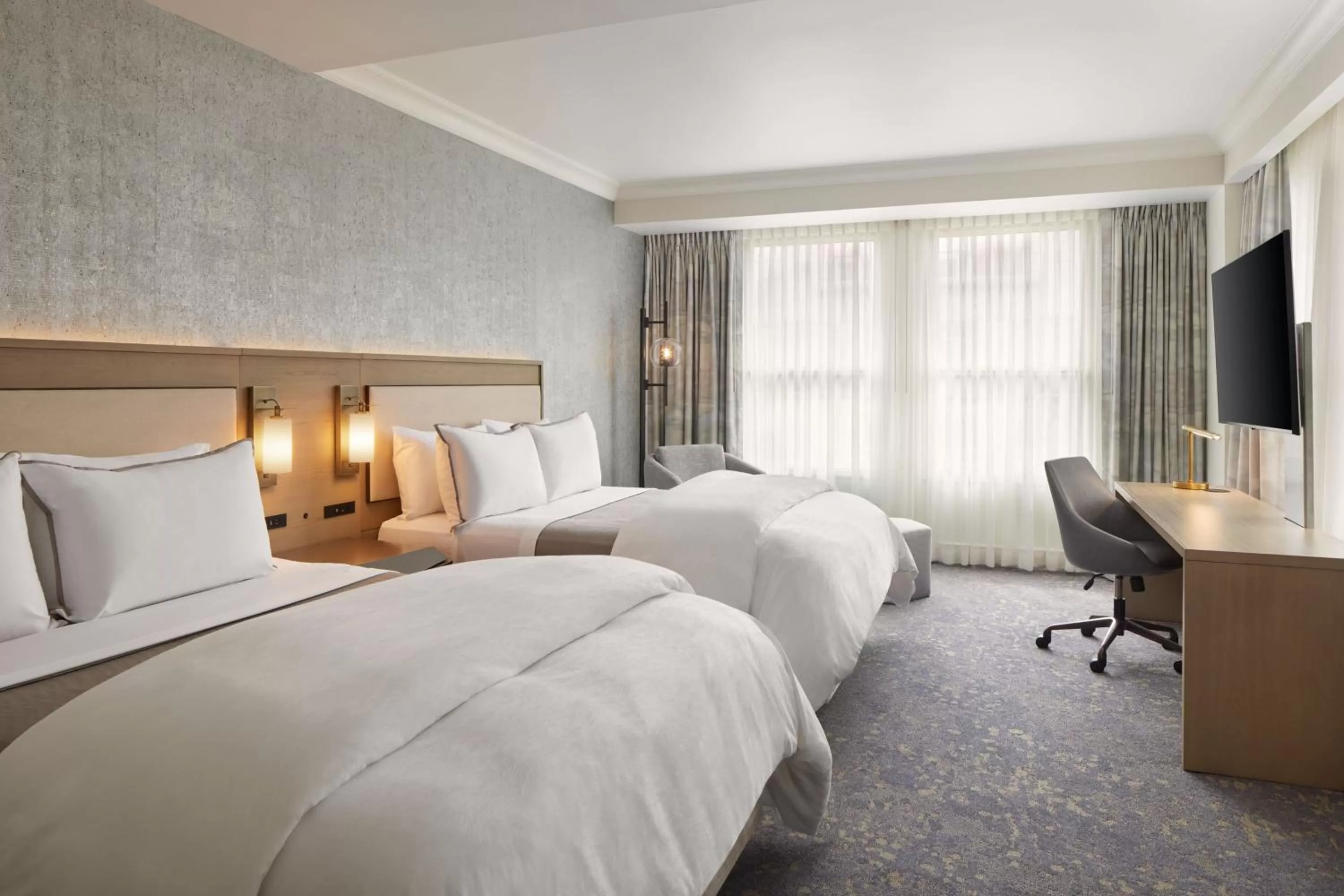 Bedroom, Bed in Westin Georgetown, Washington D.C.