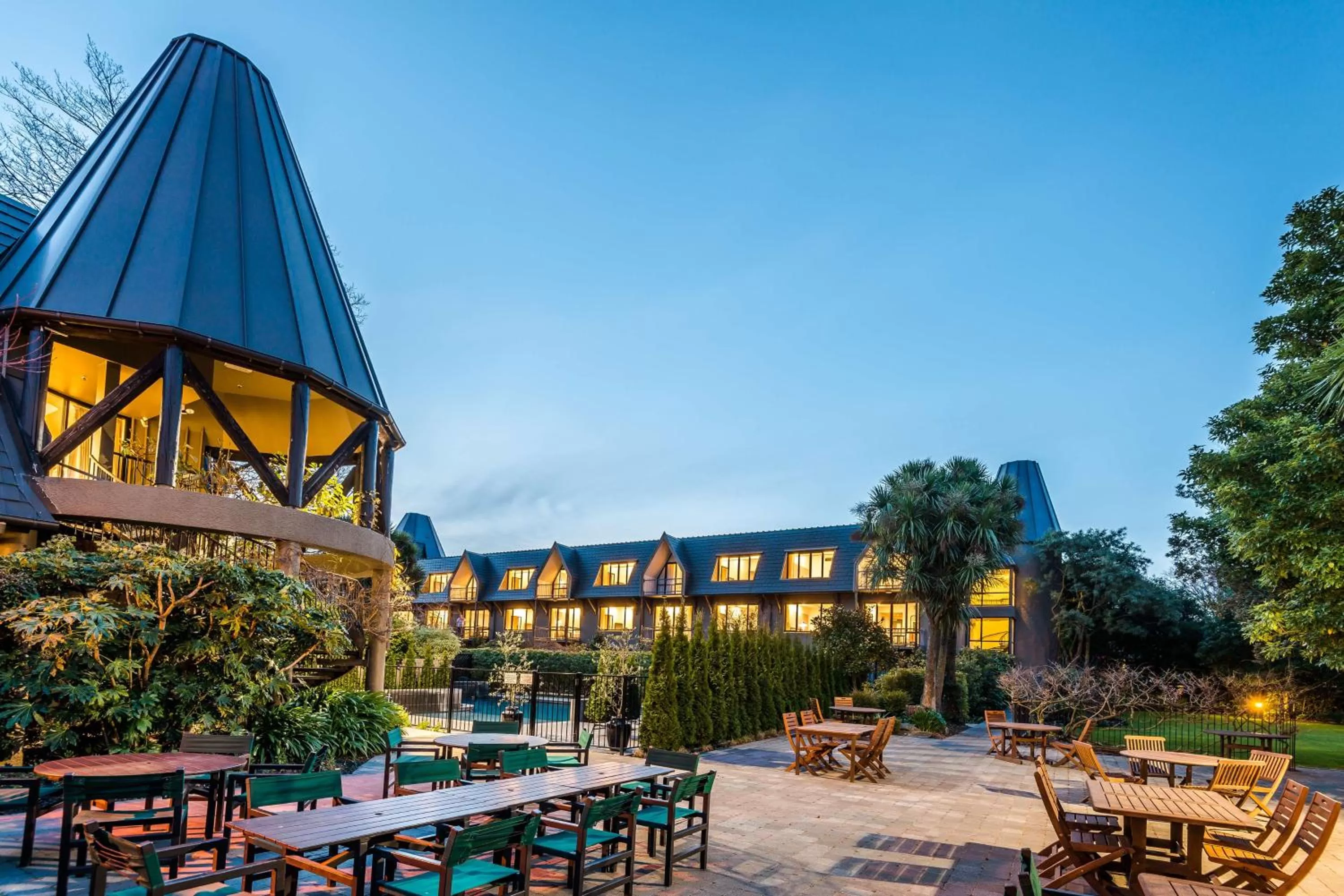 Inner courtyard view in Chateau On The Park - Christchurch, A Doubletree By Hilton