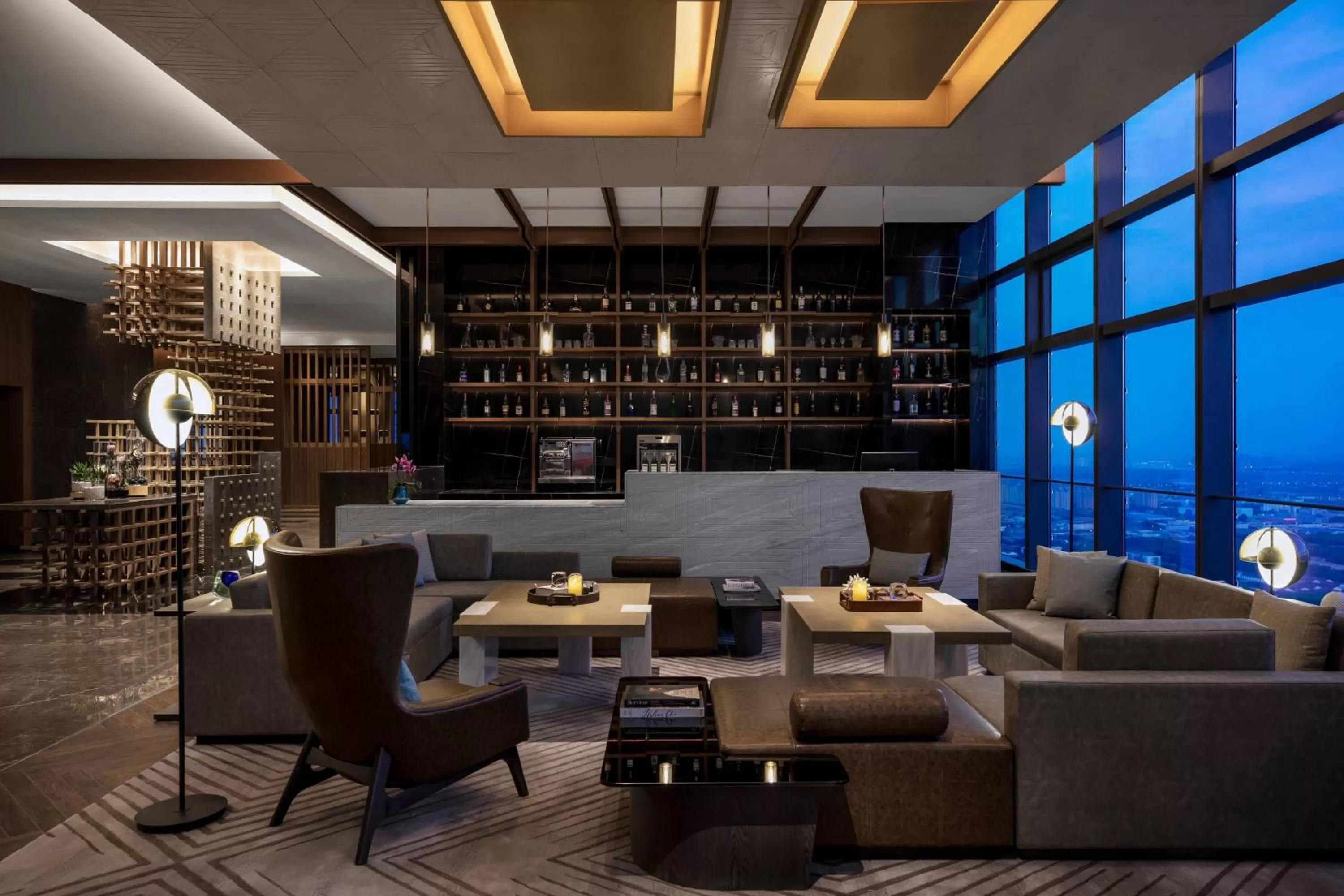 Lounge or bar in Zhangjiagang Marriott Hotel