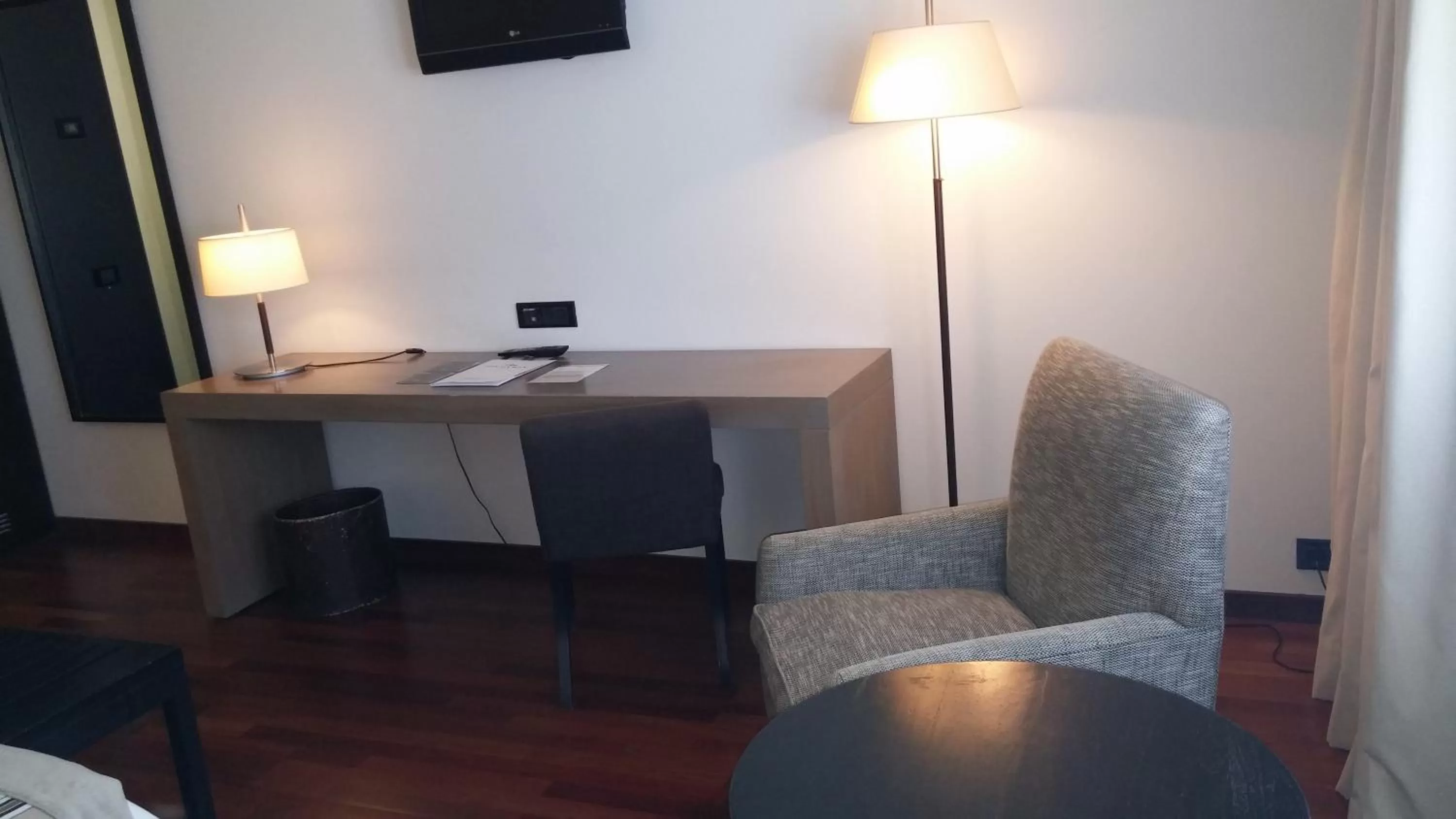 Photo of the whole room in Parador de Antequera