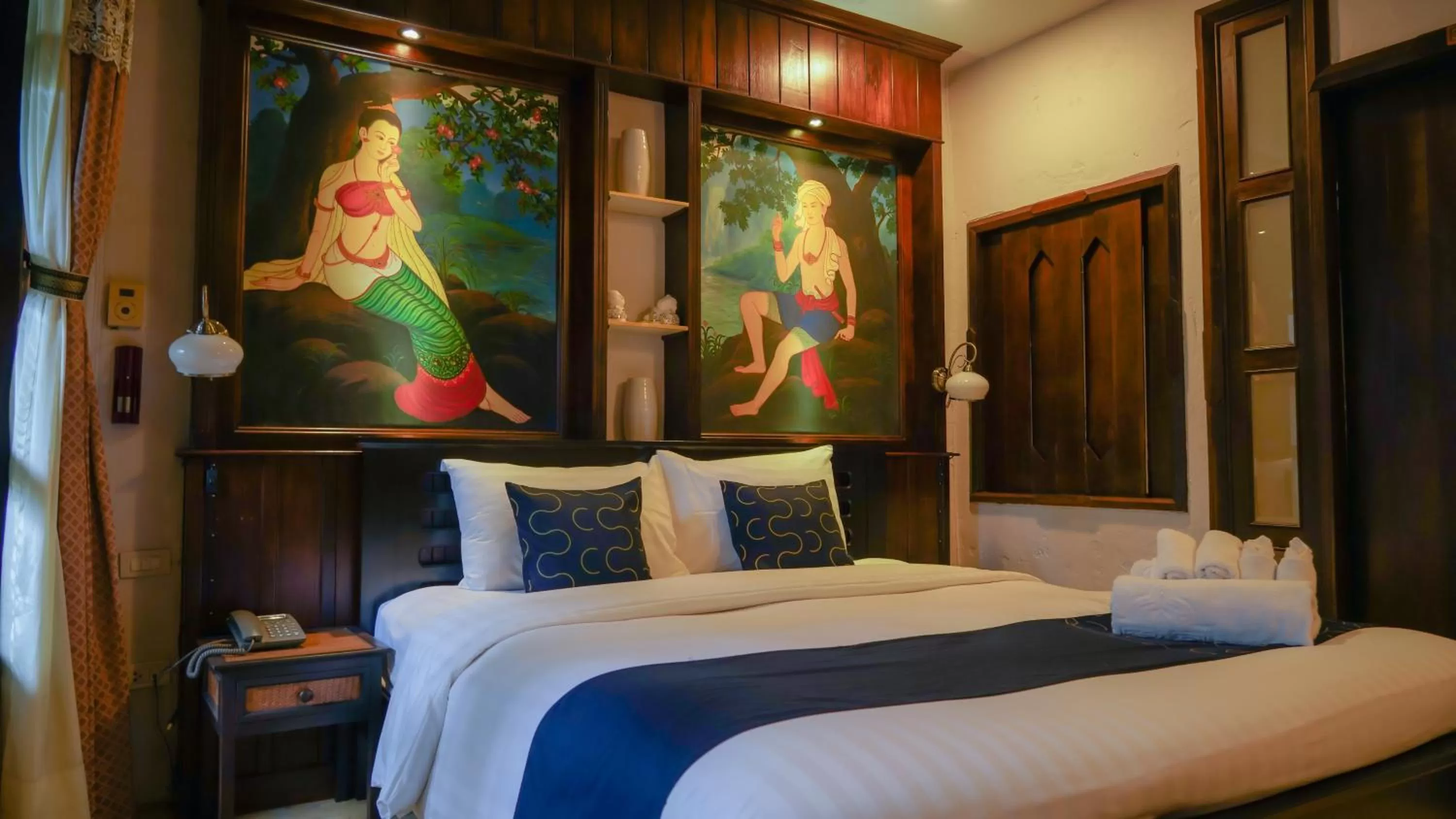 Photo of the whole room, Bed in Cheva Gallery Boutique Hotel