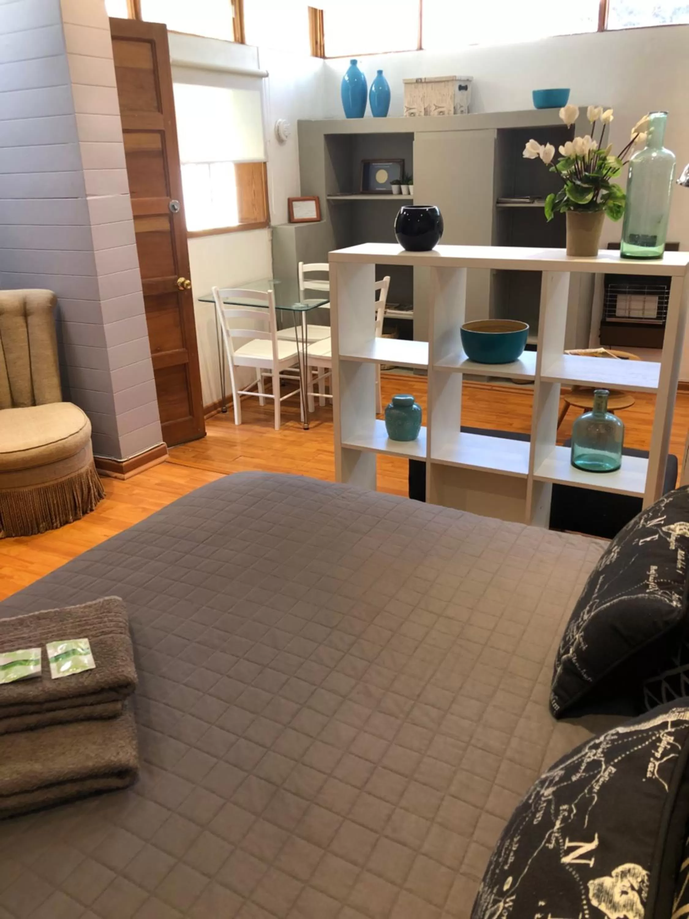 Photo of the whole room, Seating Area in Rent apart Las Condes