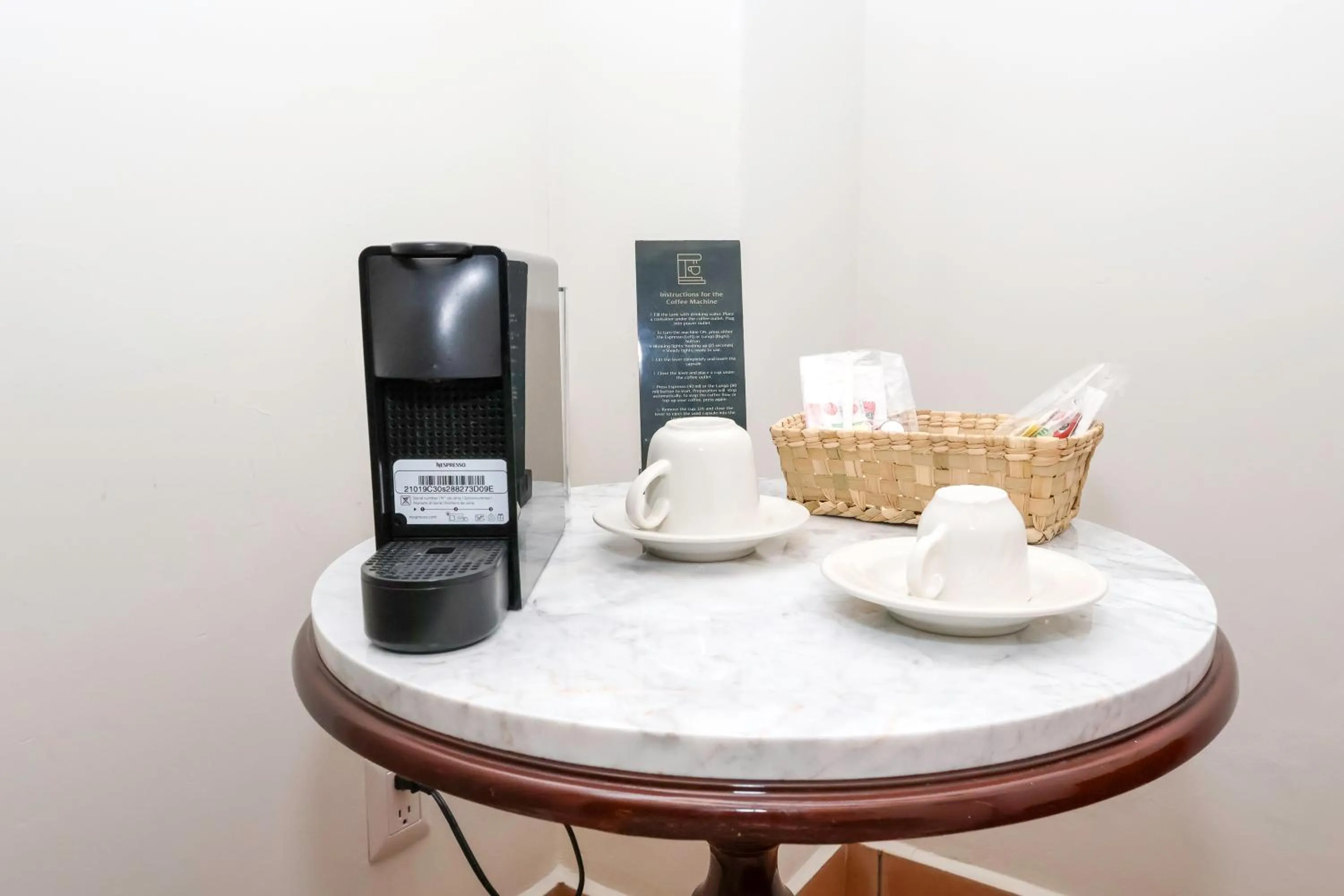 Coffee/tea facilities in Hotel Boutique Naura Centro