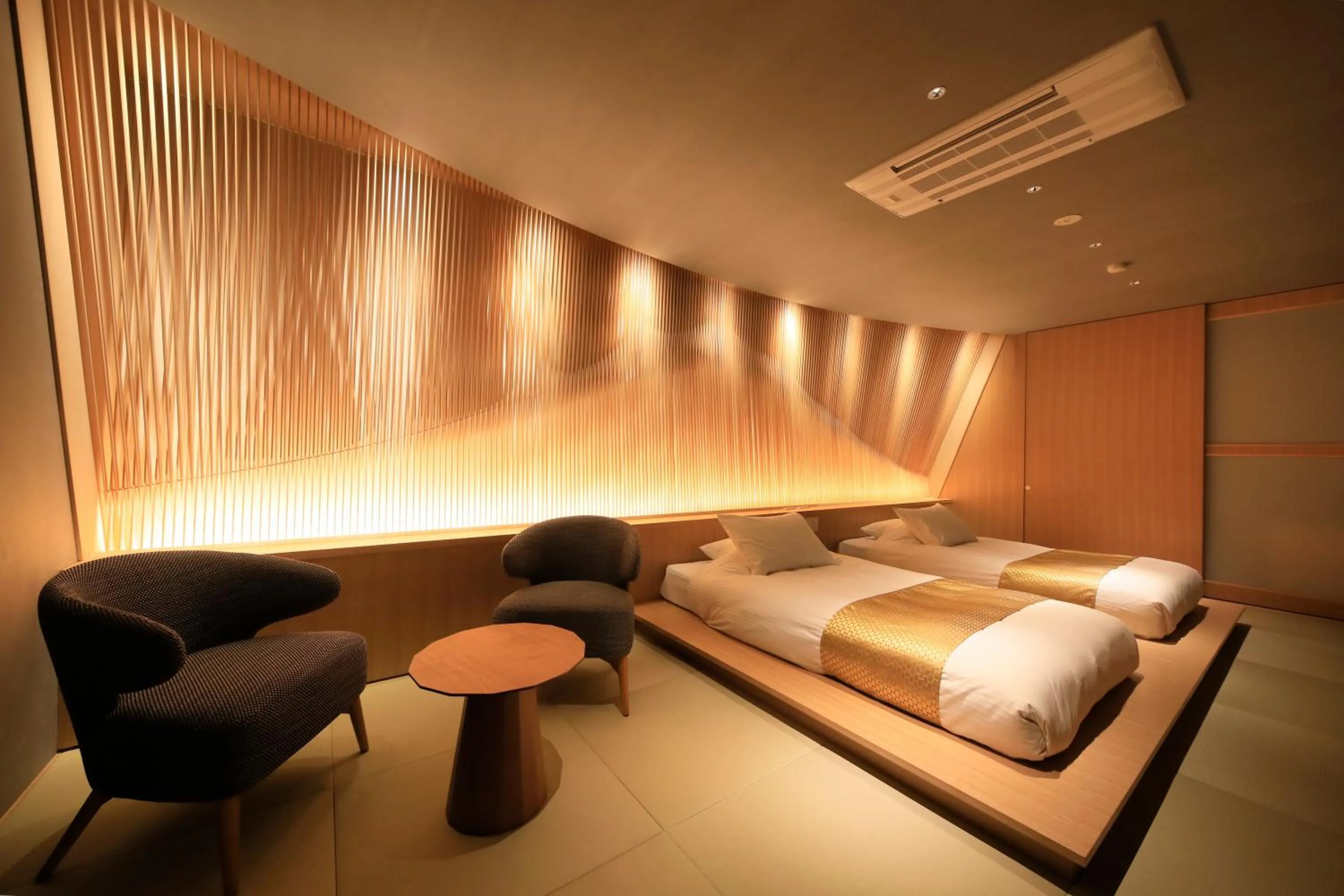 Bed in Fuji Onsenji Yumedono