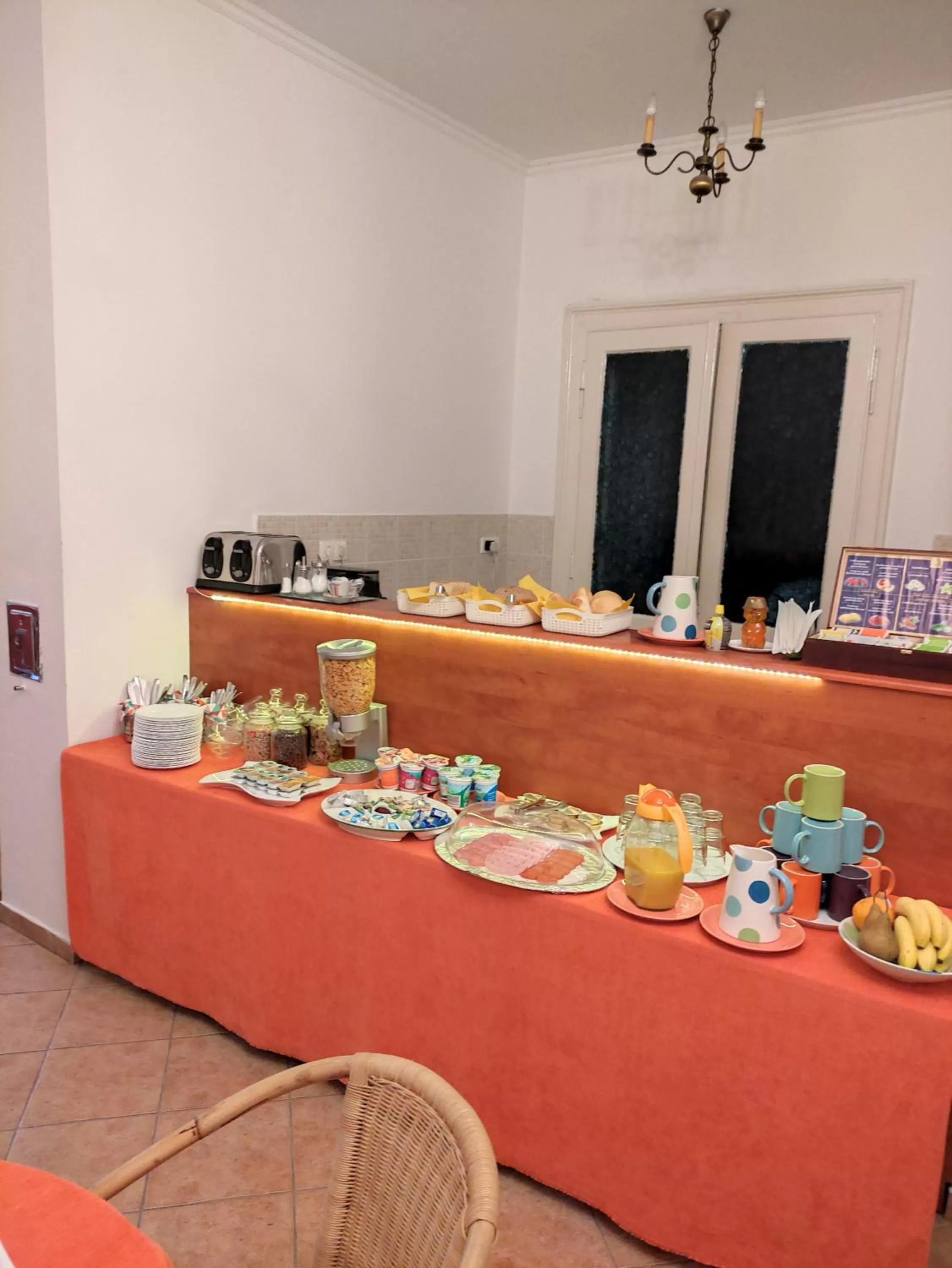 Restaurant/places to eat in Szent Kristóf Apartmanhotel