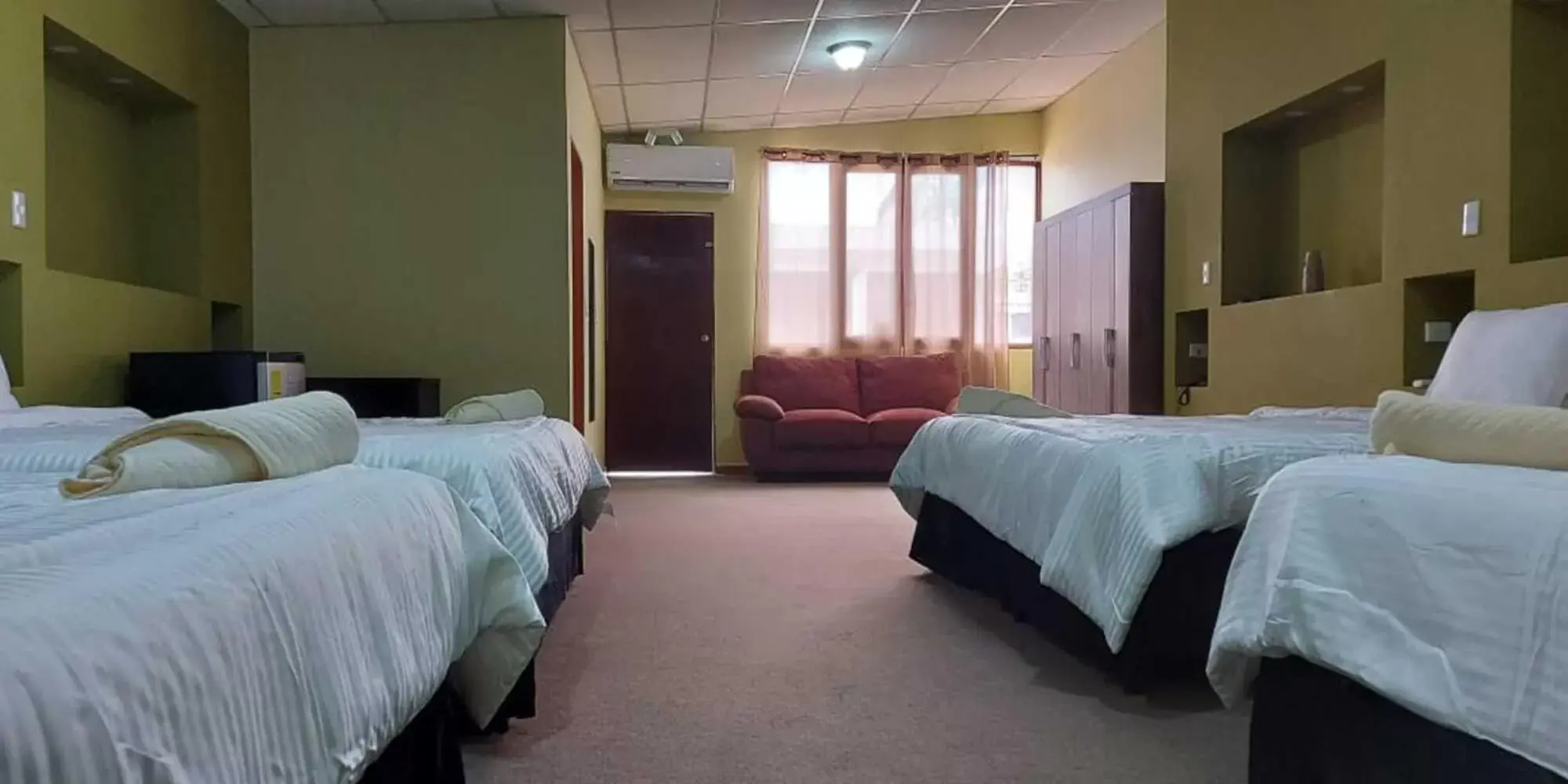 Family Double Room in Kartagus Hotel Family Double Room in Kartagus Hotel