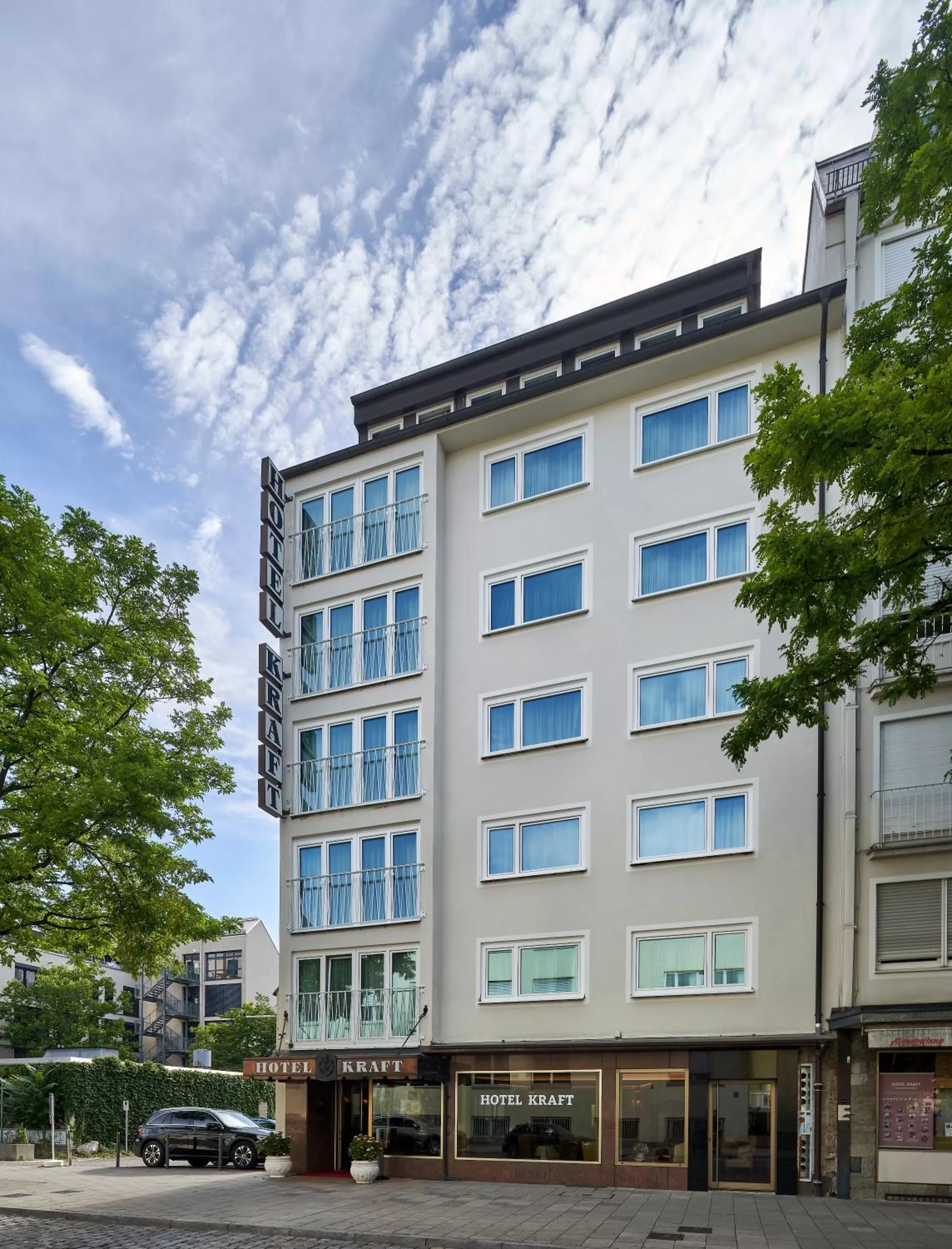 Property building in Hotel Kraft