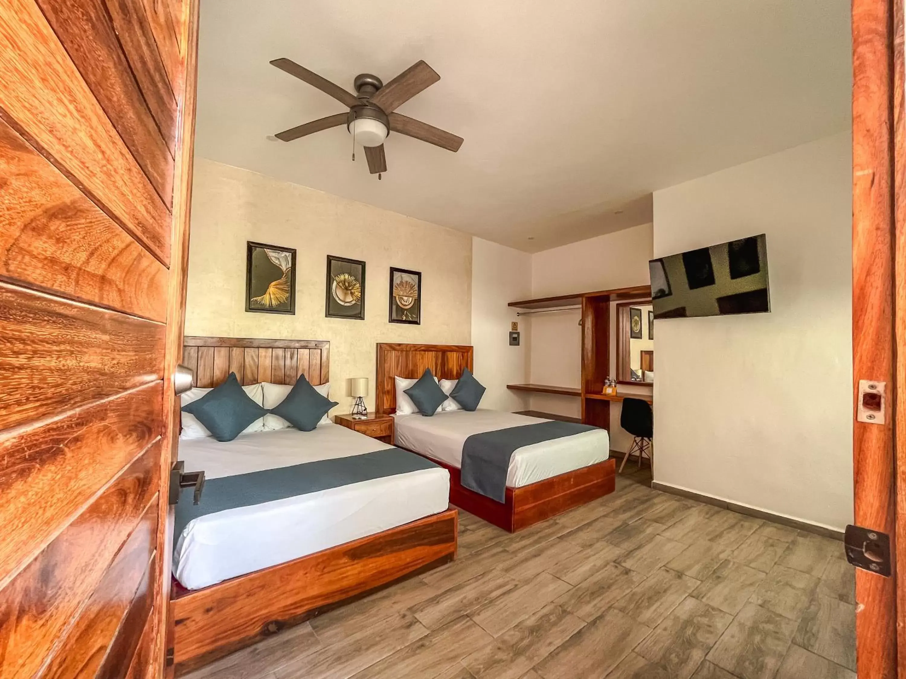 Twin Room in HOTEL KOOKAY VALLADOLID Twin Room in HOTEL KOOKAY VALLADOLID