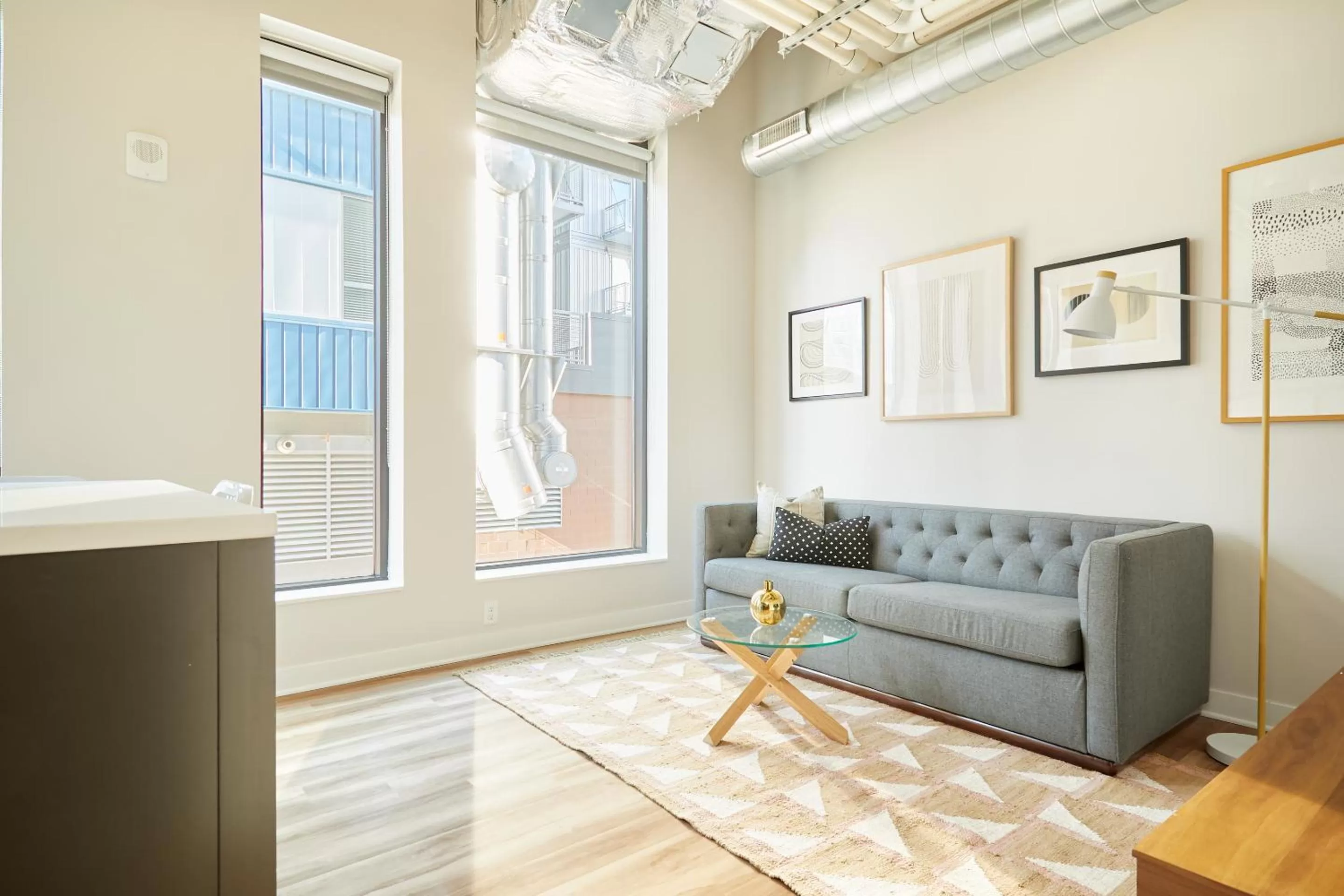 Living room, Seating Area in Sonder at REVEL