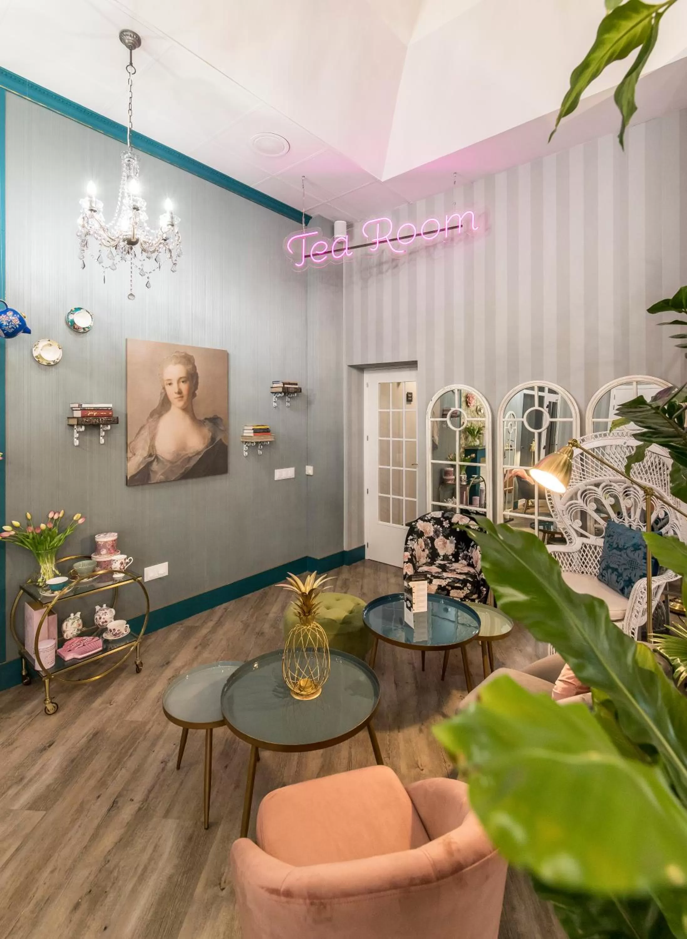 Lounge or bar in Clement Barajas