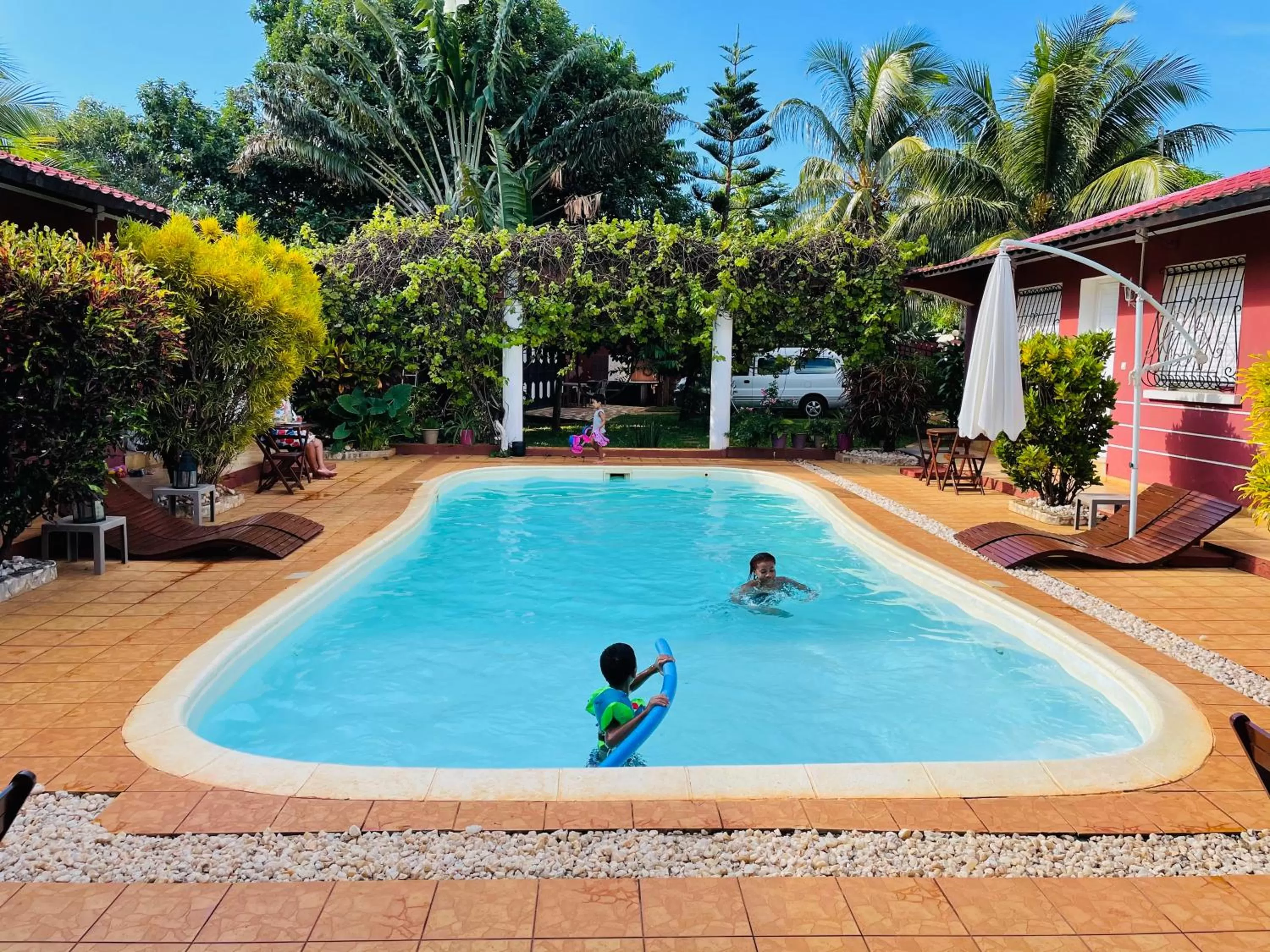 Swimming pool in Régina Lodge Diégo Suarez Madagascar