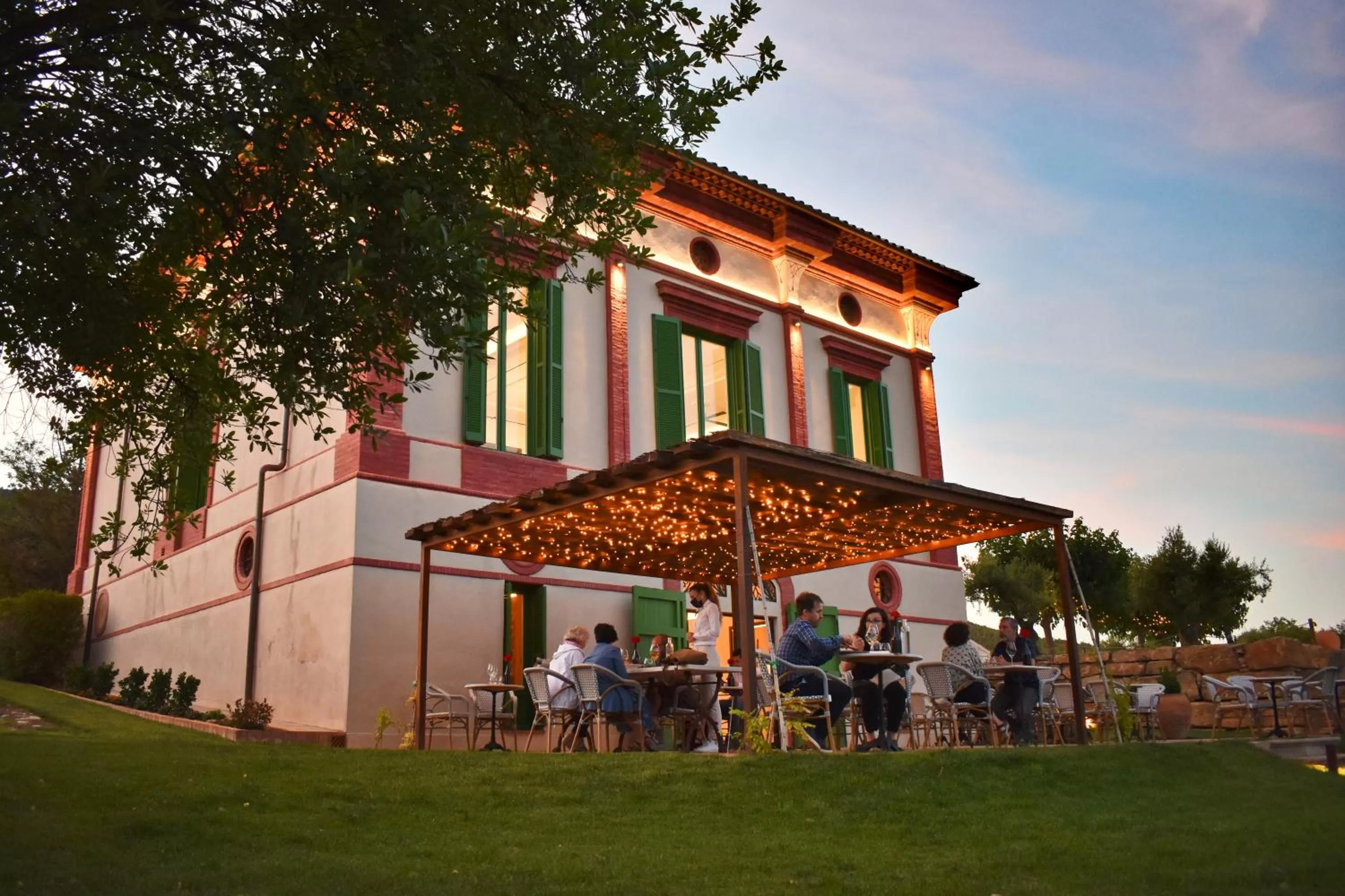 Property building in Hotel Montrubí 1771 - Slow Winery Hotel - Adults only