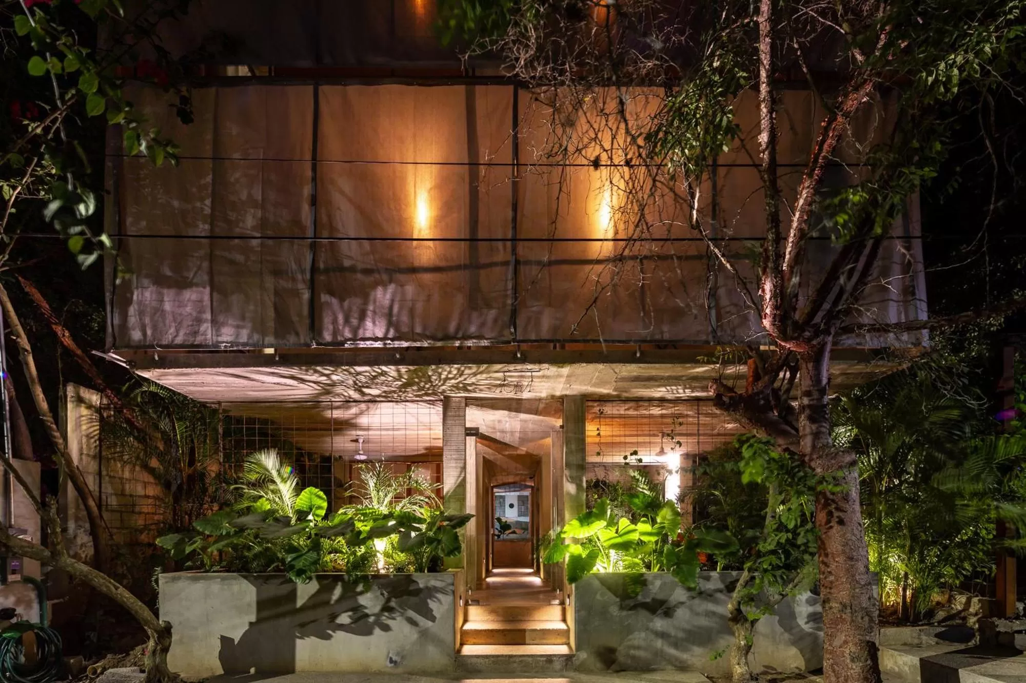 Facade/entrance in AORA San Pancho