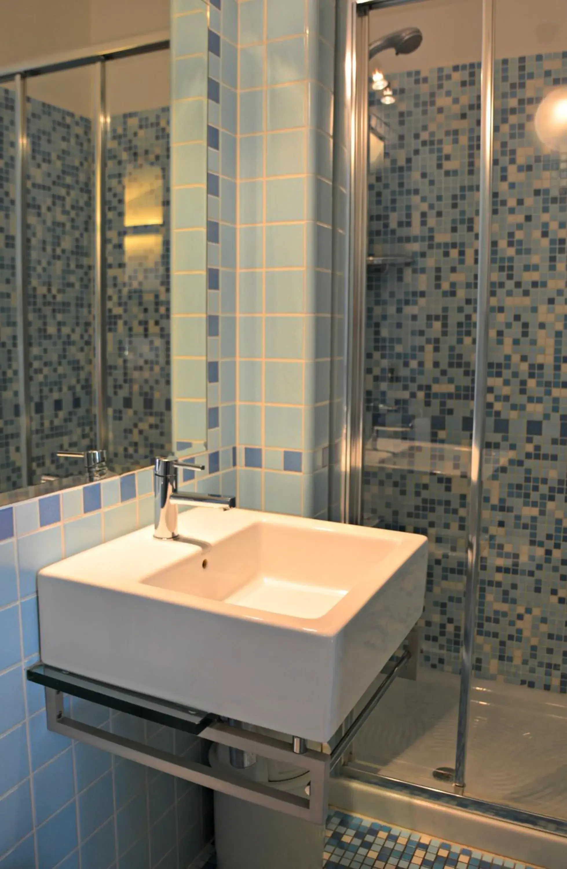 Double Room with Balcony in Hotel Brandoli Double Room with Balcony in Hotel Brandoli