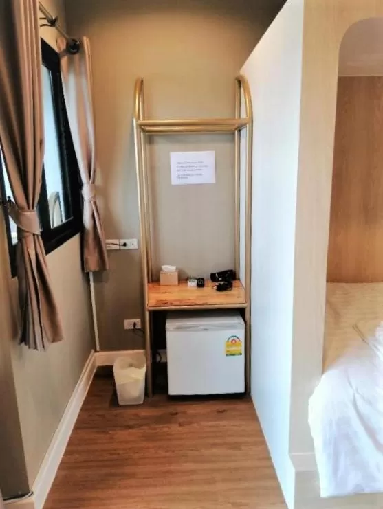 Photo of the whole room, Bed in La La Moon Krabi Poshtel'n' Pool