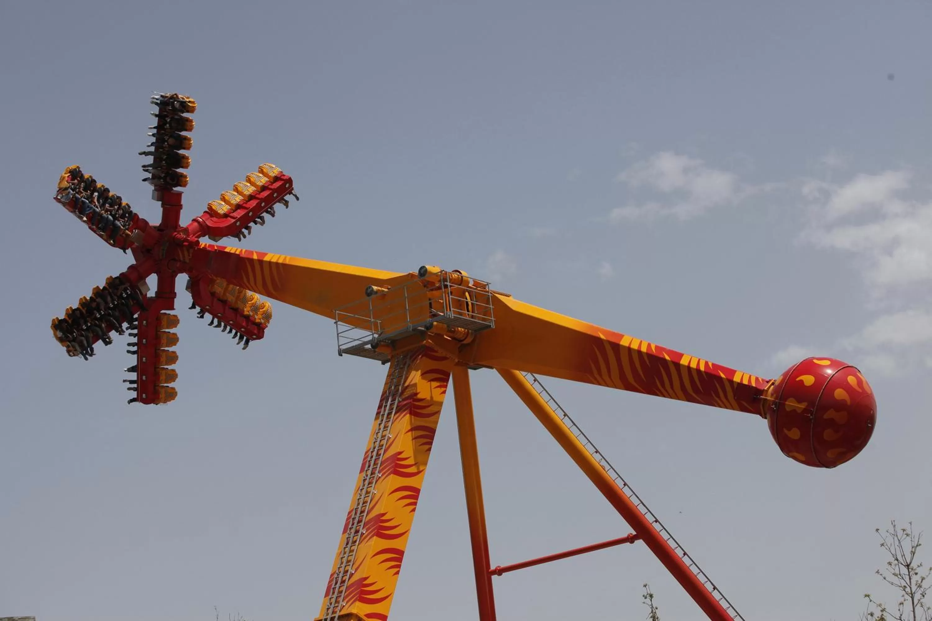 Area and facilities in Vialand Palace Hotel