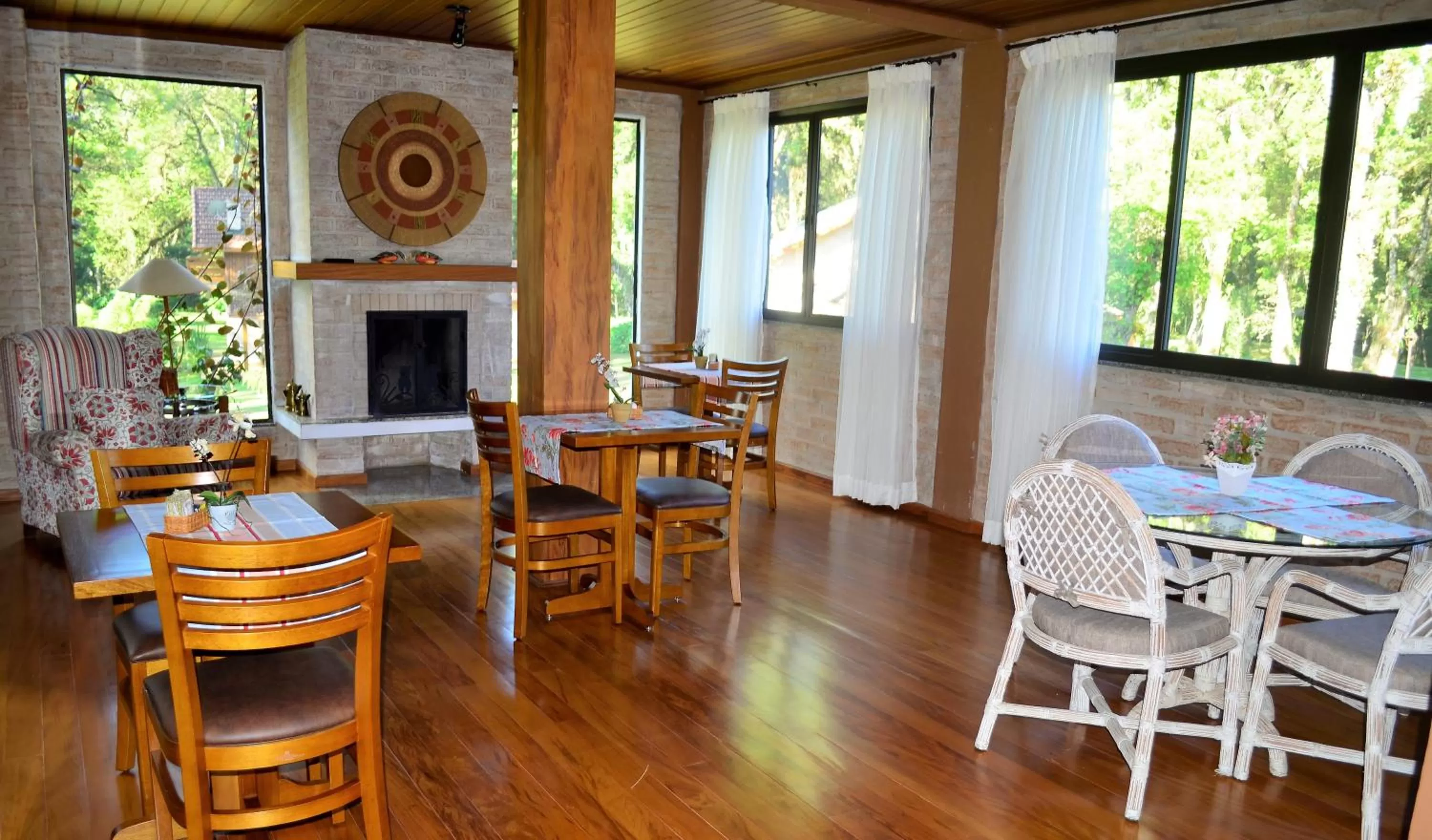 Living room in Pousada Toca Da Coruja