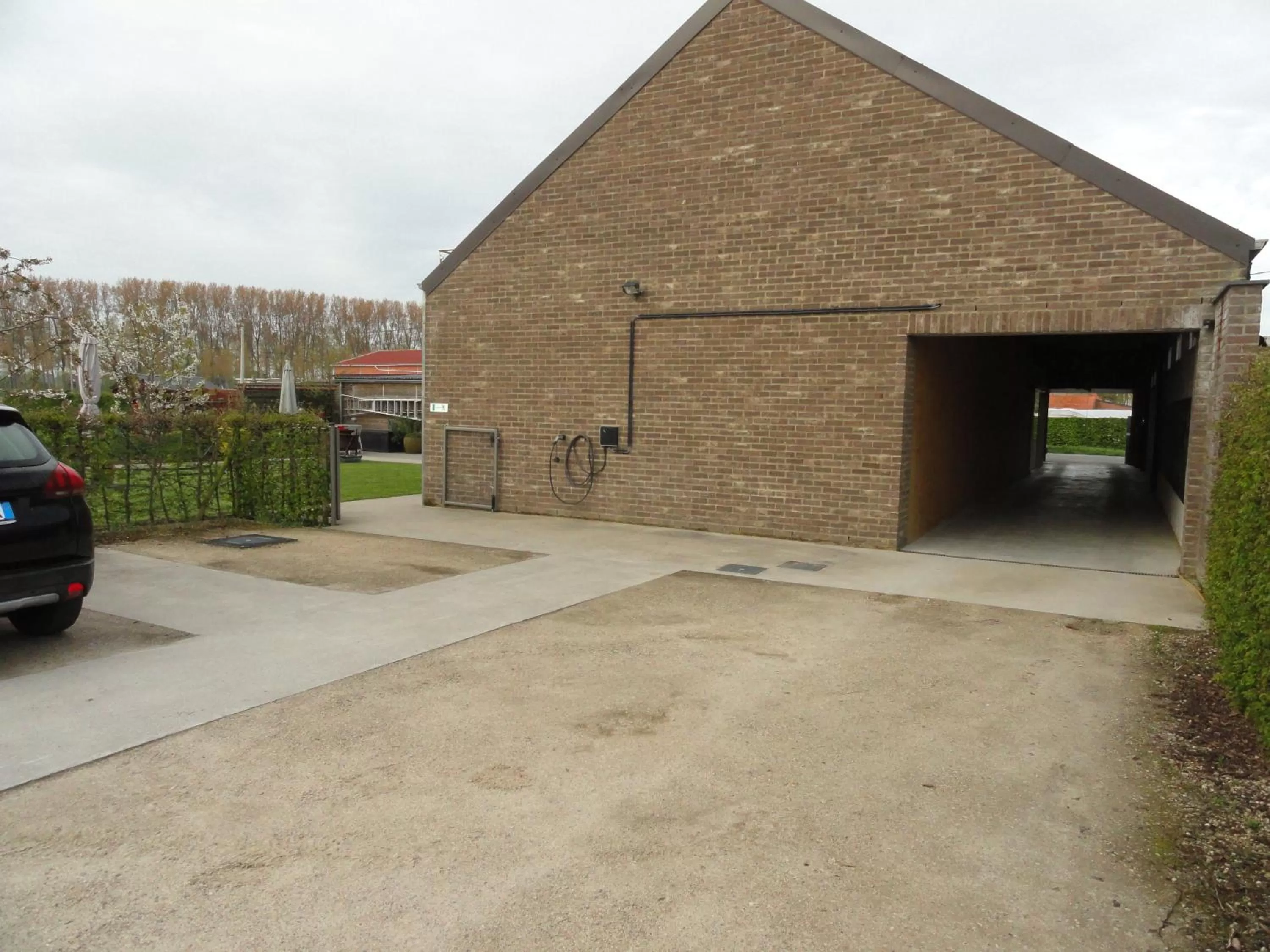 Parking, Property Building in B&B Altijd Genieten