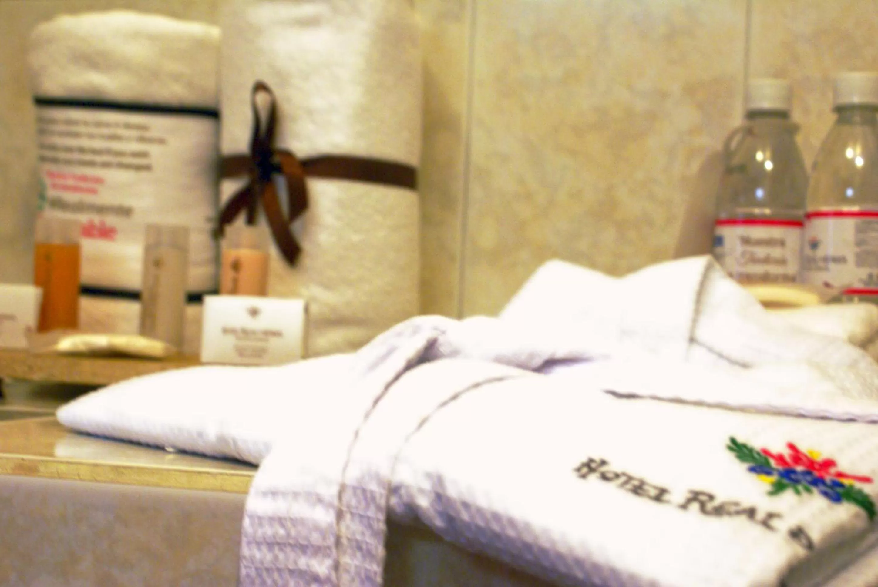 Bathroom, Bed in Hotel Real de Minas Tradicional