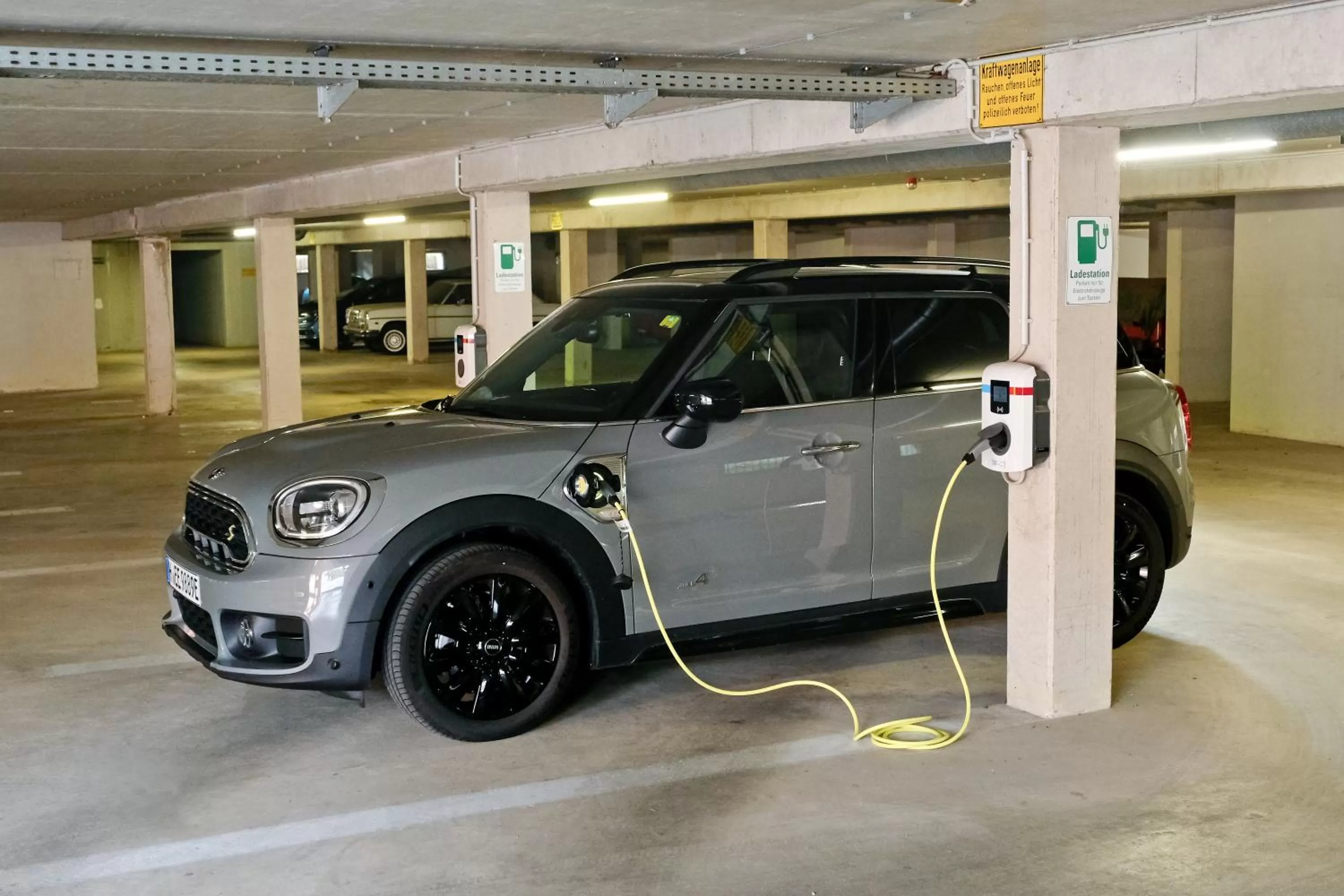 Parking in Apart Hotel Sehnde