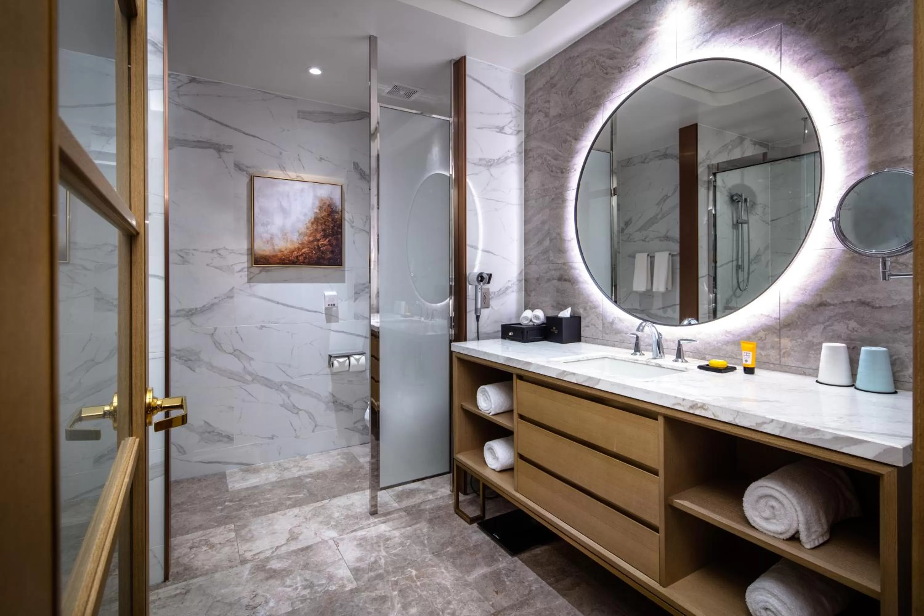 Bathroom in Blossom Hotel Houston, Curio Collection by Hilton