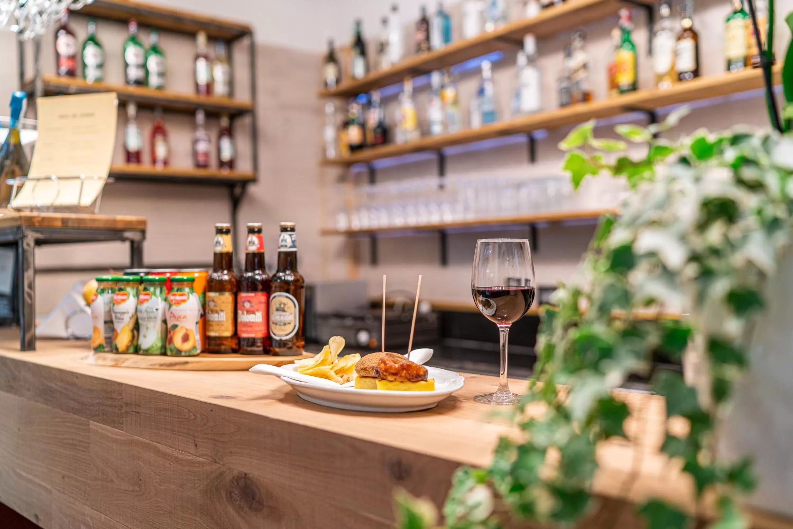 Food and drinks in All’Angelo Art Hotel