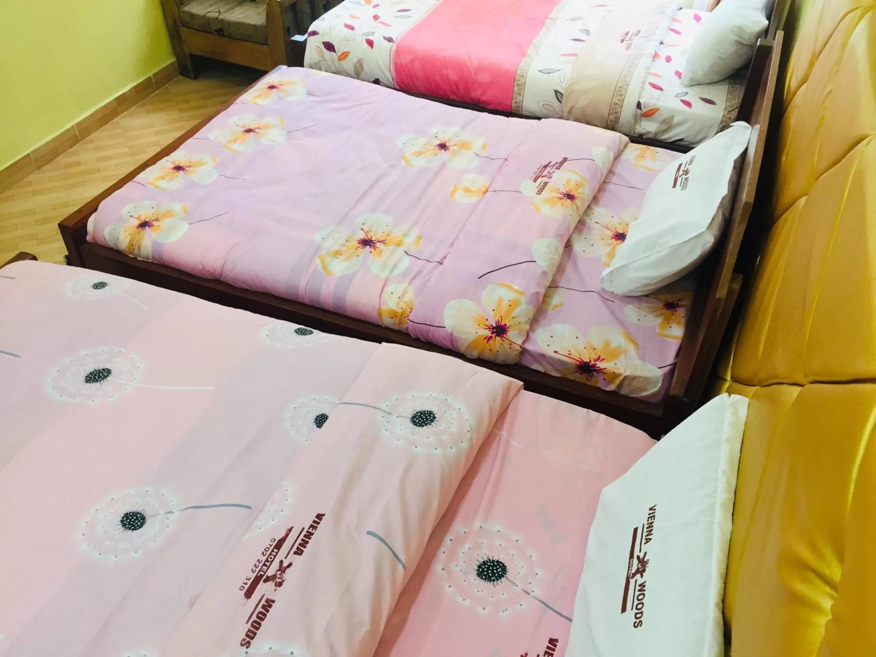 Bed in Vienna Woods Hotel Nakuru