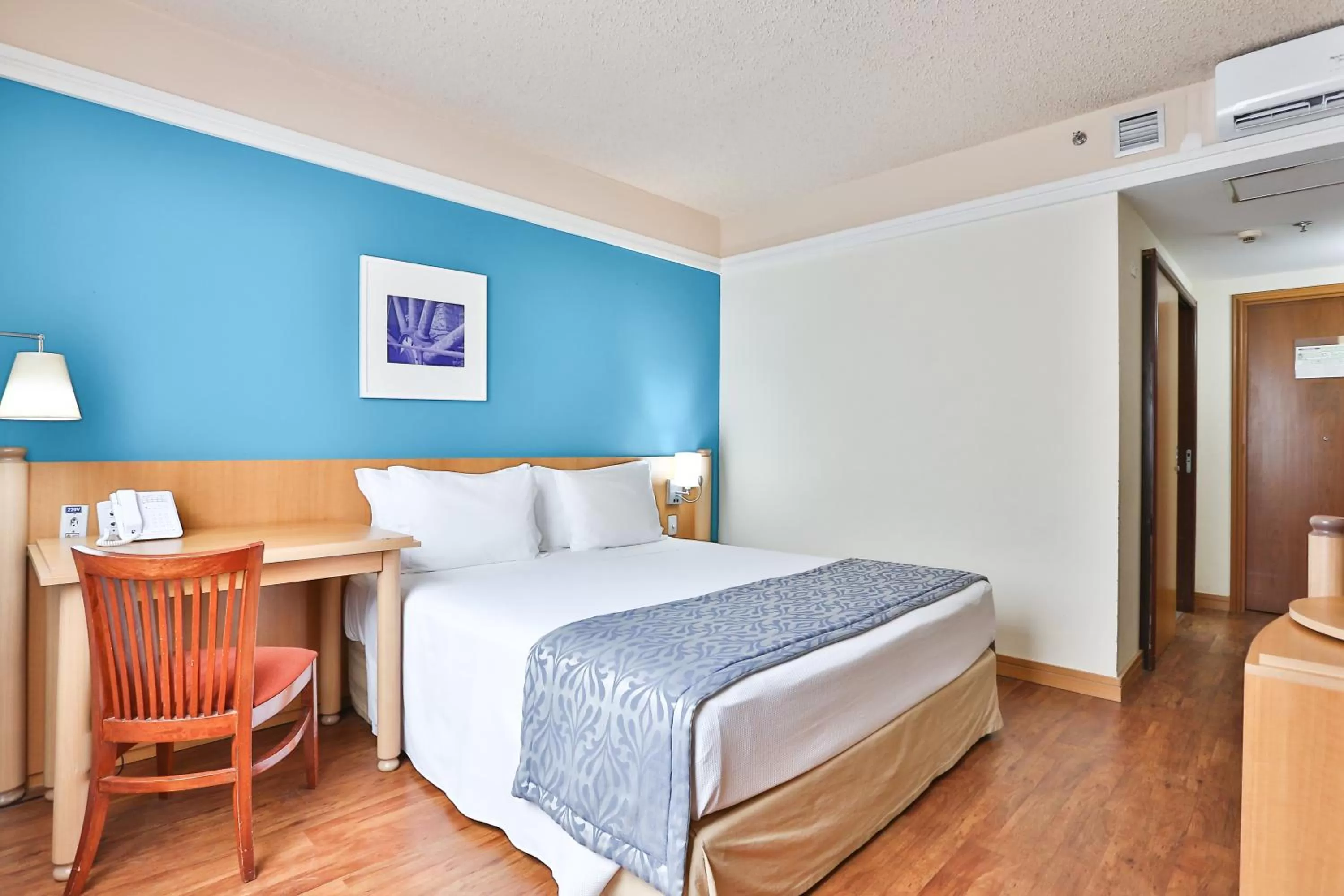 Bed in Slaviero São Paulo Downtown