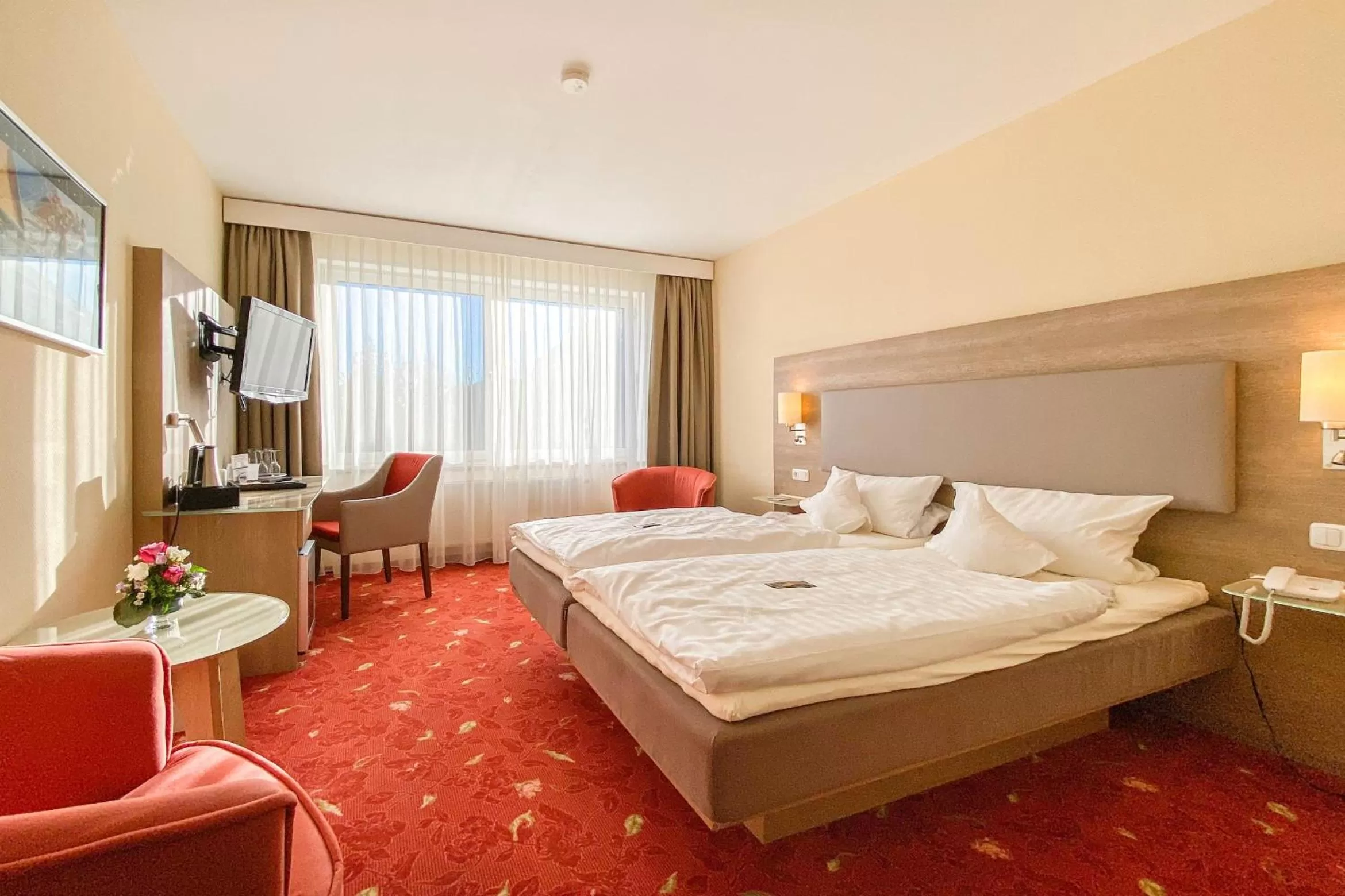 Photo of the whole room in Hotel-Restaurant Vier Linden