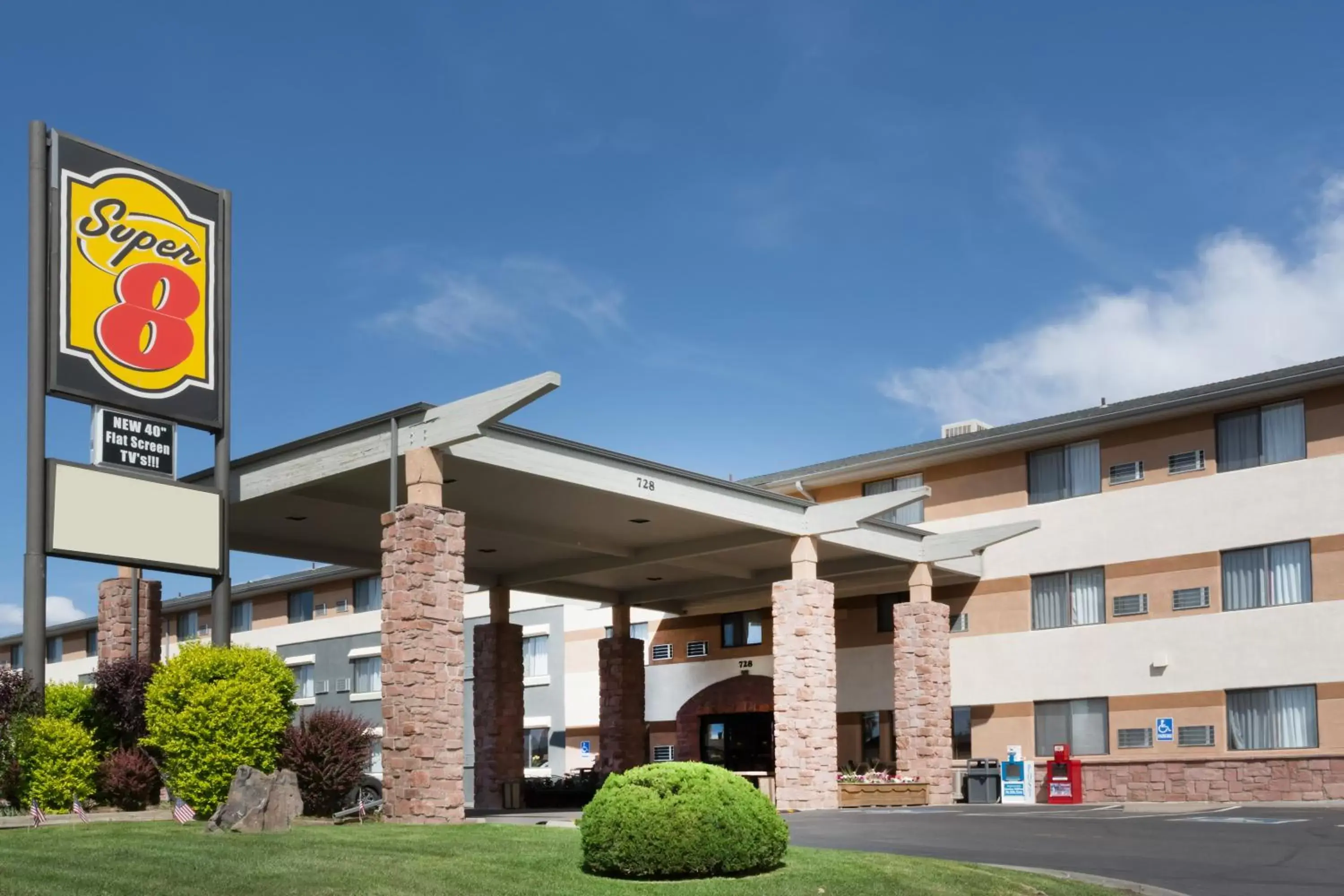 Super 8 by Wyndham Grand Junction Colorado Super 8 by Wyndham Grand Junction Colorado