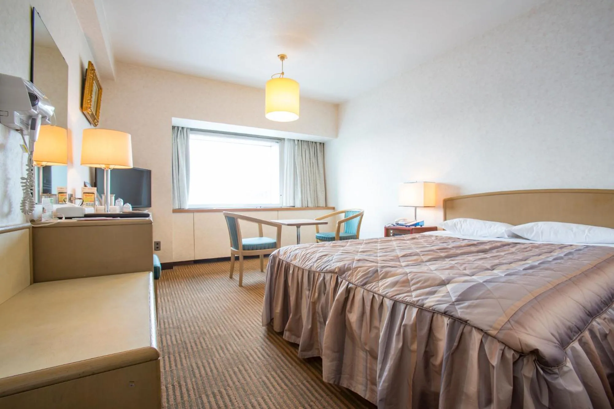 Photo of the whole room in Narita Airport Rest House