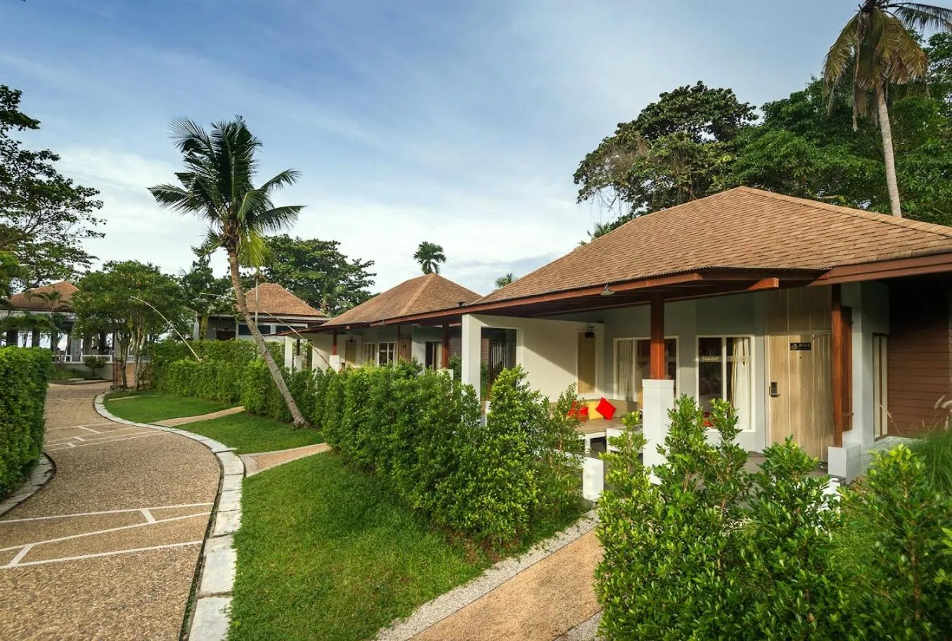 Property building in Lanta Sand Resort & Spa