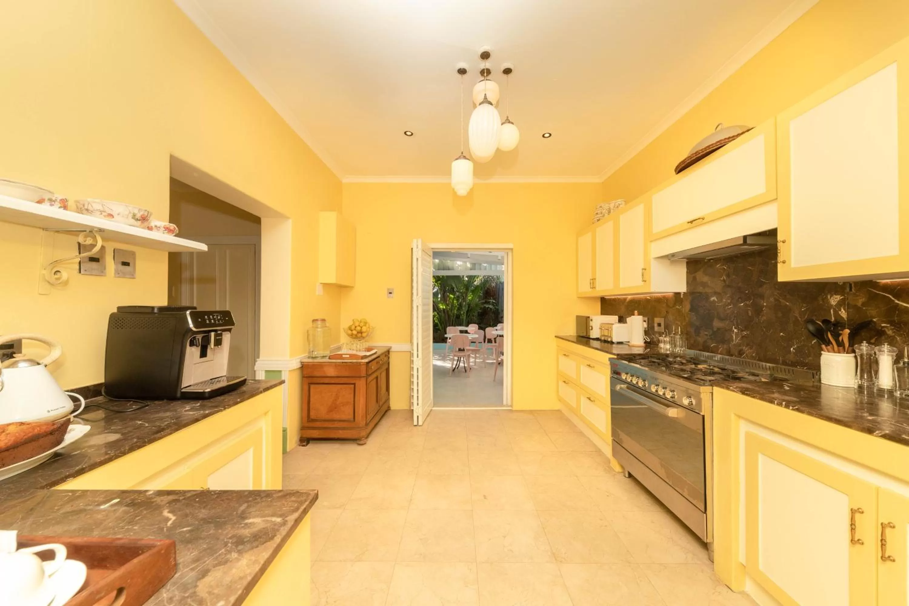 Coffee/tea facilities in Amina Boutique Hotel