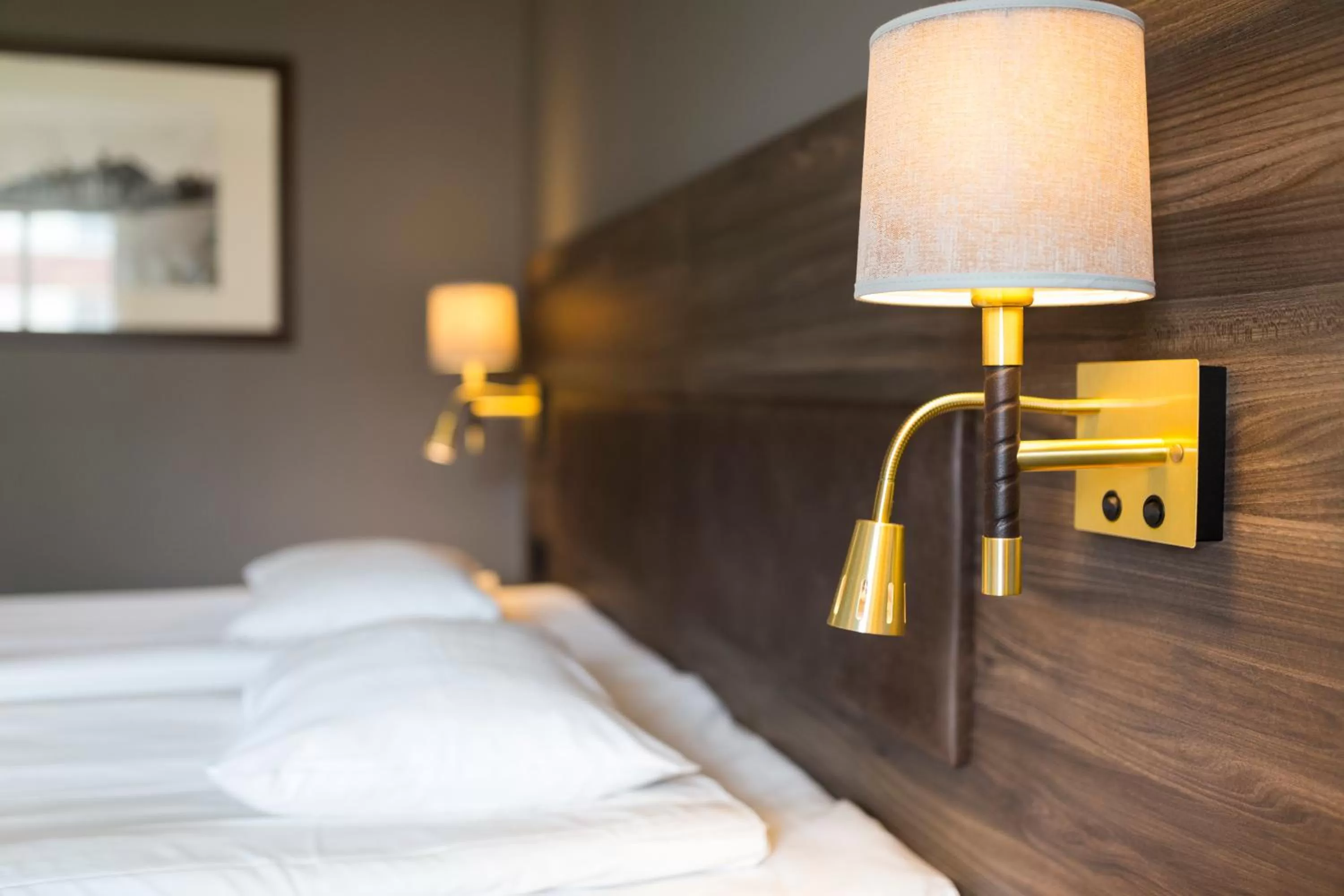 Bed in Home Hotel Uman