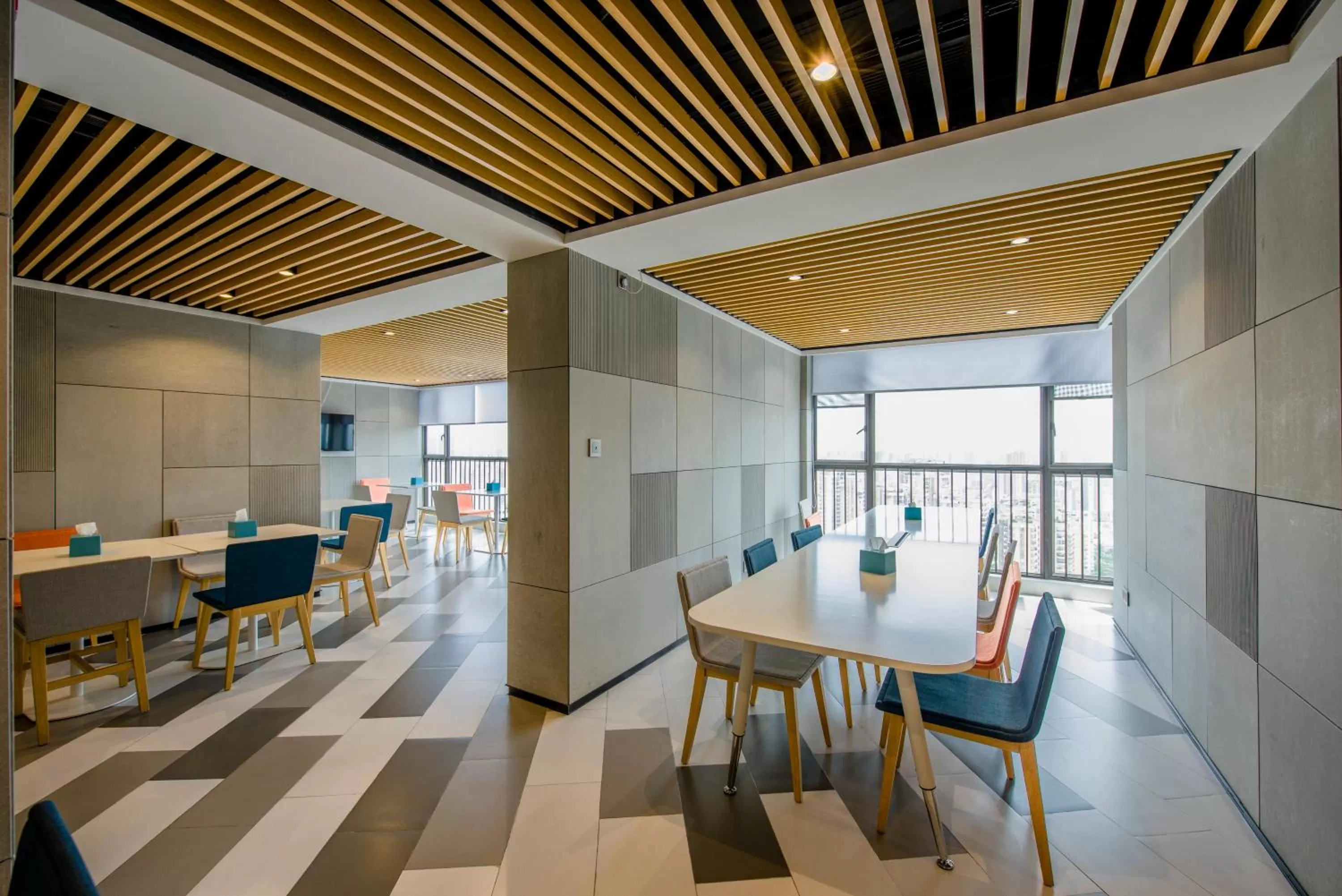 Breakfast in Holiday Inn Express Foshan Chancheng by IHG