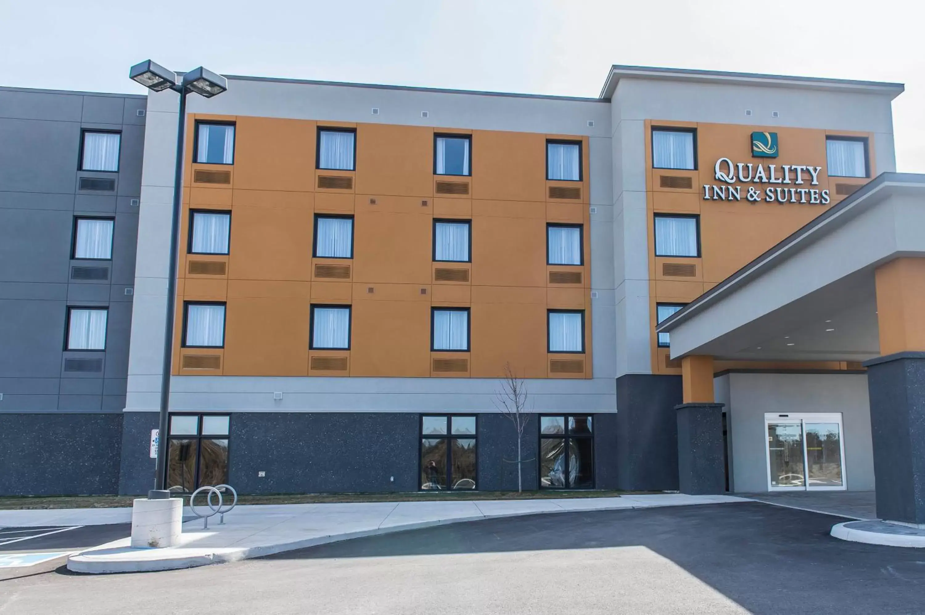 Quality Inn & Suites Kingston Quality Inn & Suites Kingston